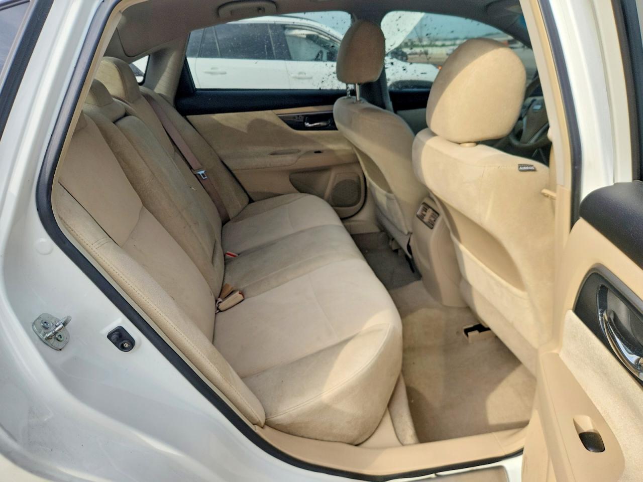 2013 Nissan Altima 2.5 White vin: 1N4AL3AP7DN442409