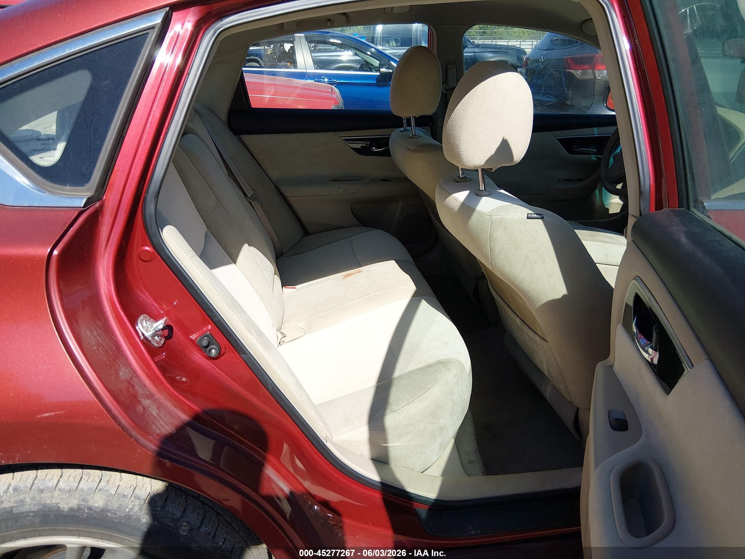 2013 Nissan Altima 2.5 Sv Maroon vin: 1N4AL3AP7DN443205