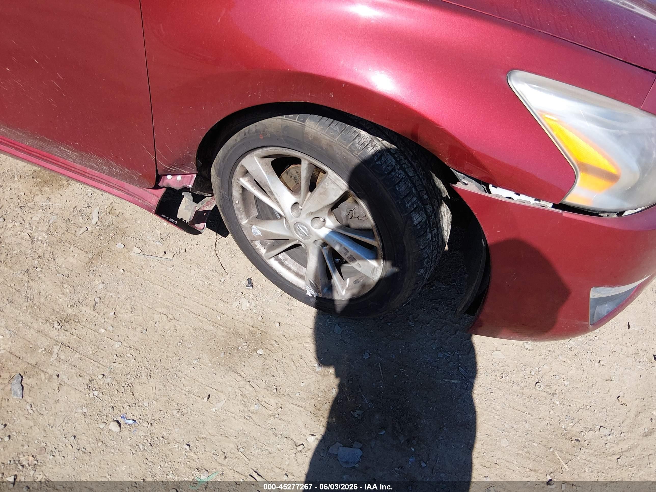 2013 Nissan Altima 2.5 Sv Maroon vin: 1N4AL3AP7DN443205