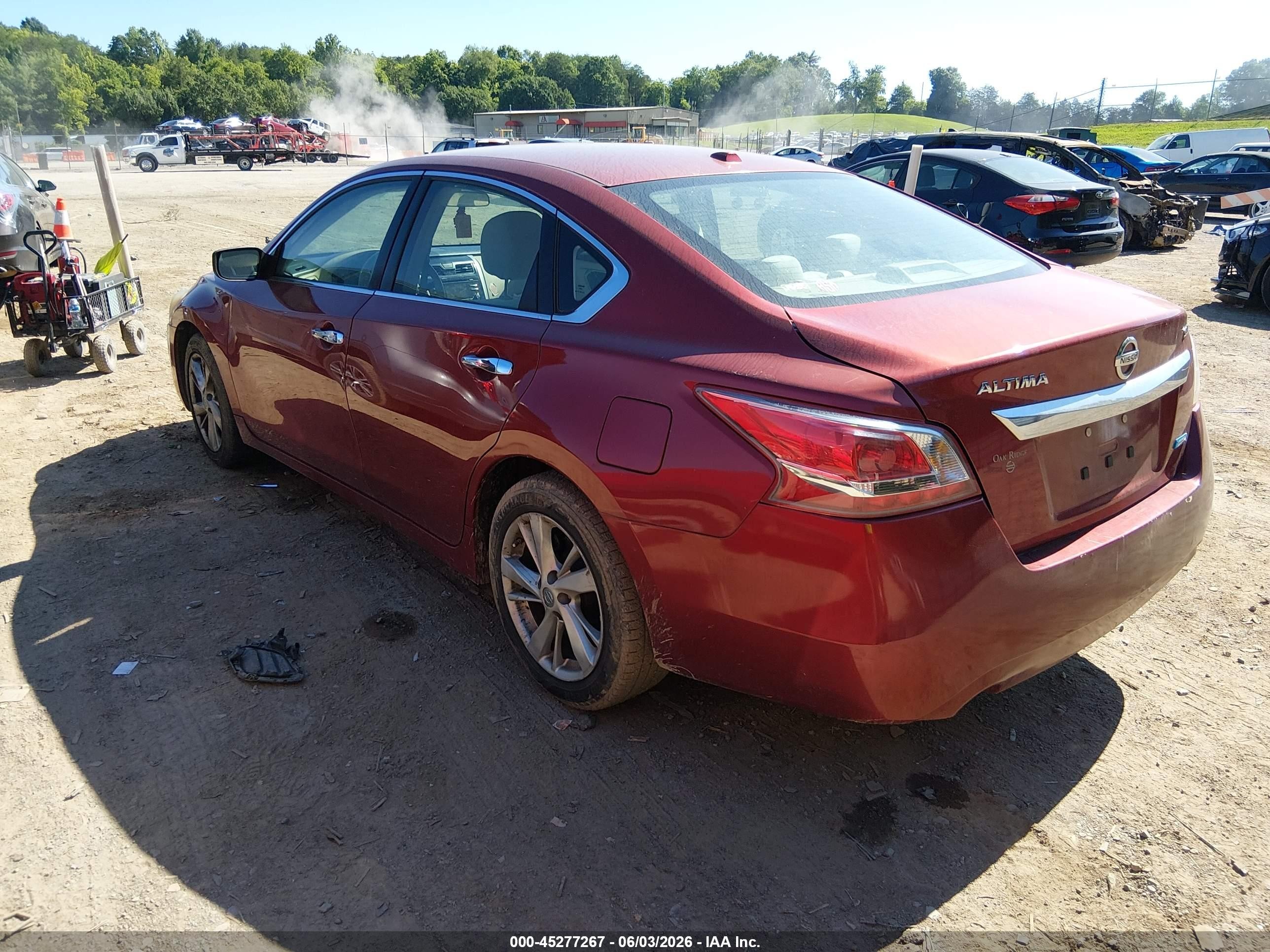 2013 Nissan Altima 2.5 Sv Maroon vin: 1N4AL3AP7DN443205