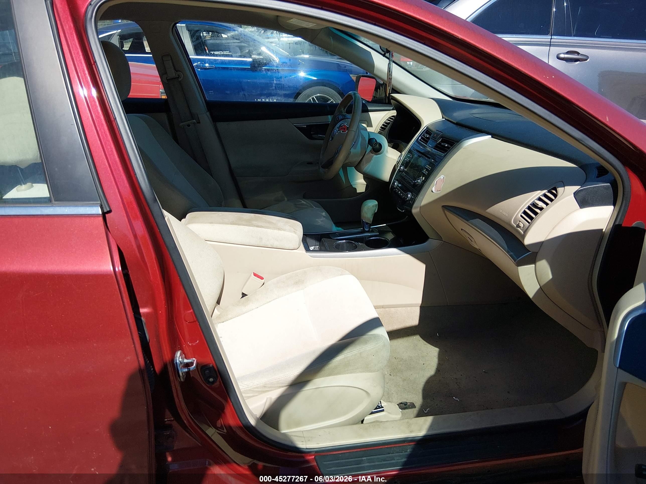 2013 Nissan Altima 2.5 Sv Maroon vin: 1N4AL3AP7DN443205