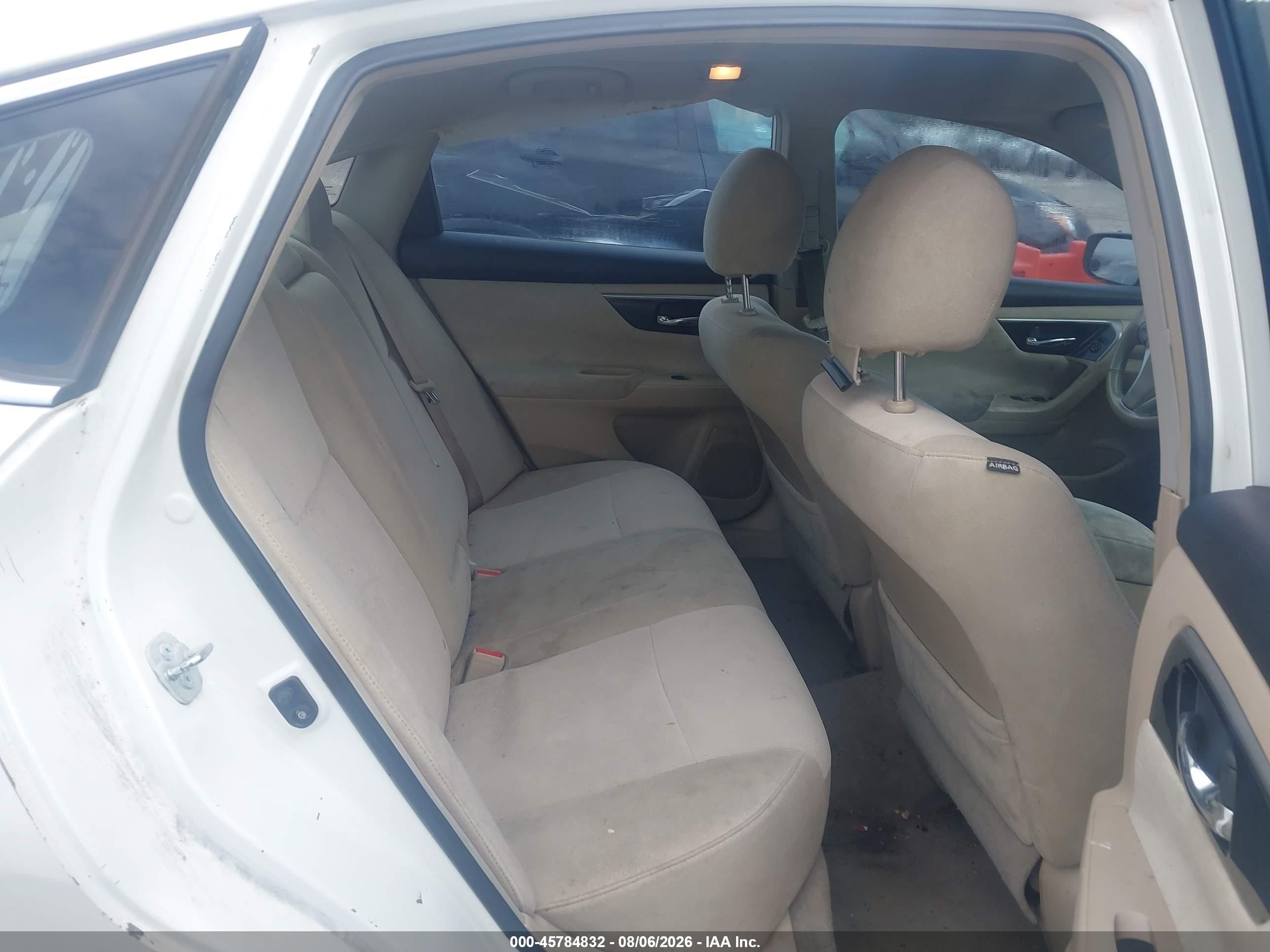 2013 Nissan Altima 2.5 Sv Белый vin: 1N4AL3AP7DN443267