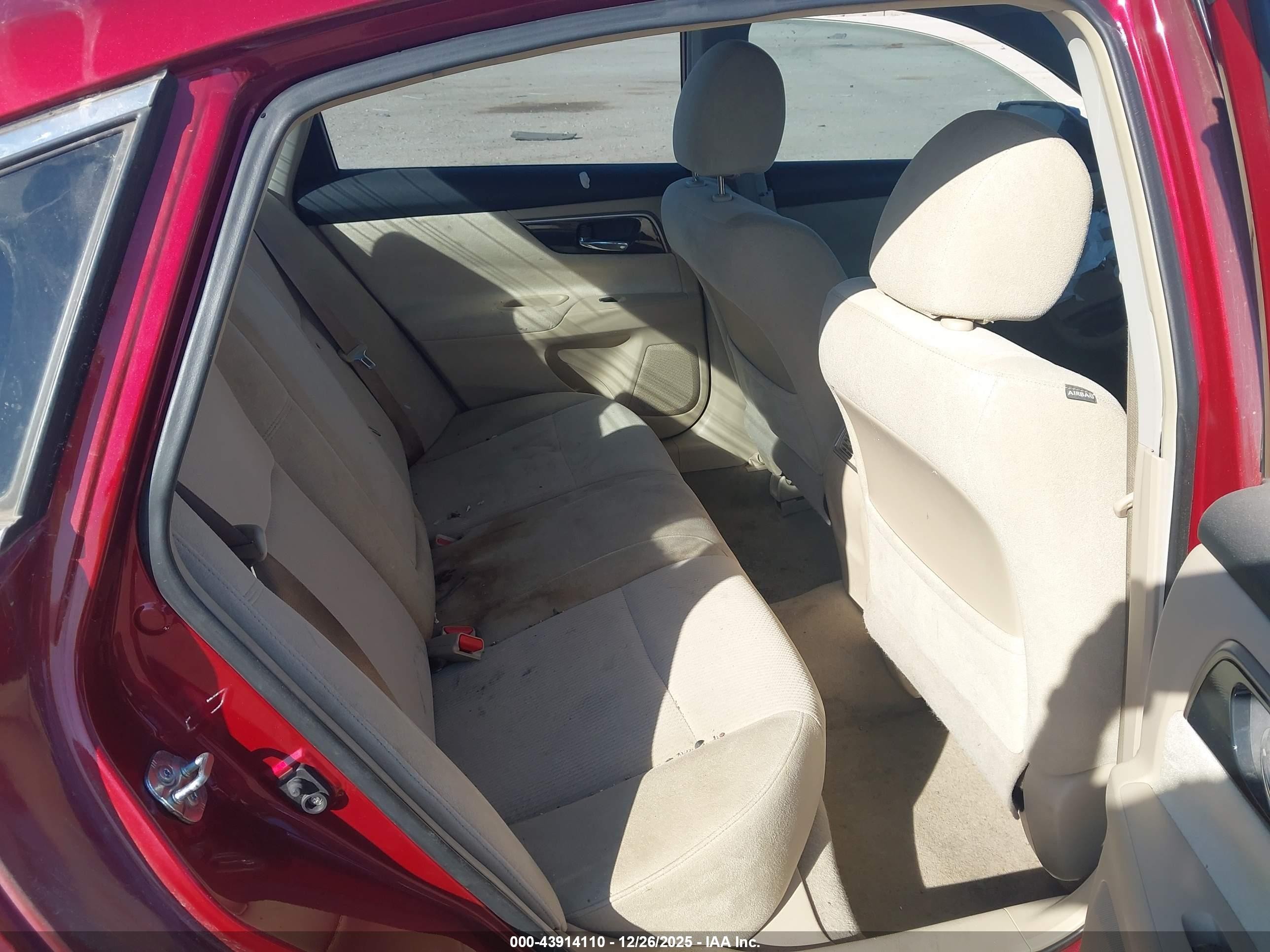 2013 Nissan Altima 2.5 Sv Red vin: 1N4AL3AP7DN445021