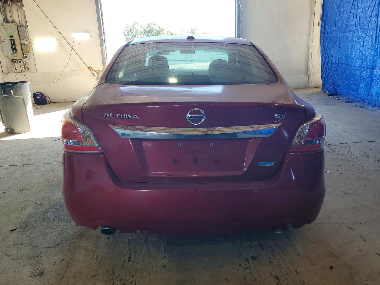 2013 Nissan Altima 2.5 Red vin: 1N4AL3AP7DN447013