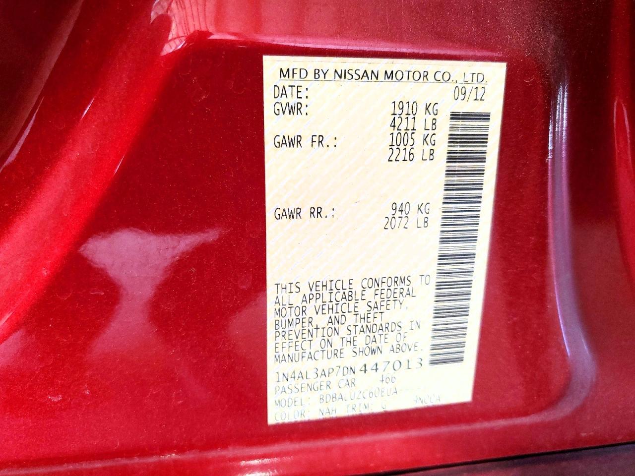 2013 Nissan Altima 2.5 Red vin: 1N4AL3AP7DN447013