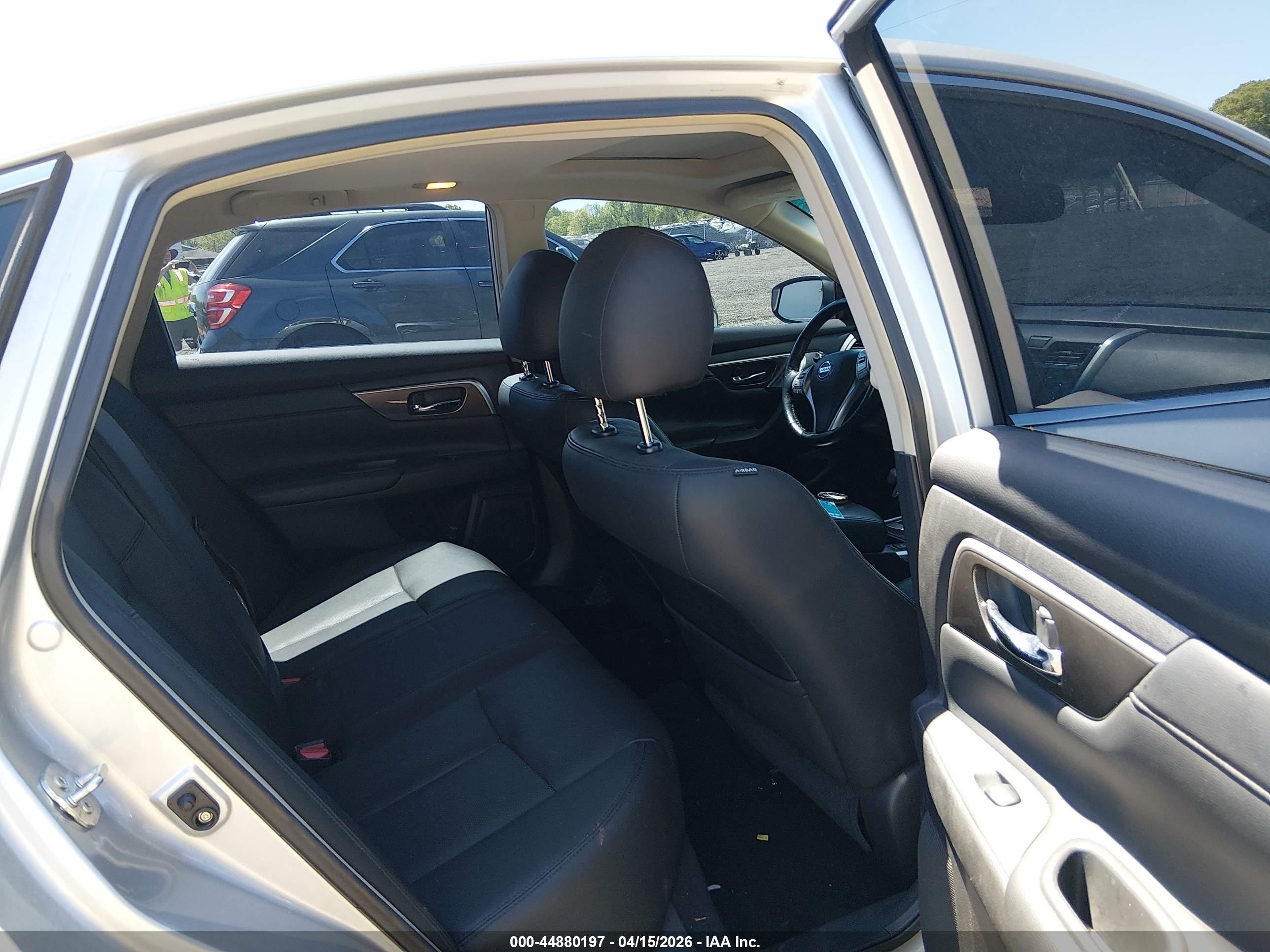 2013 Nissan Altima 2.5 Sl White vin: 1N4AL3AP7DN461820