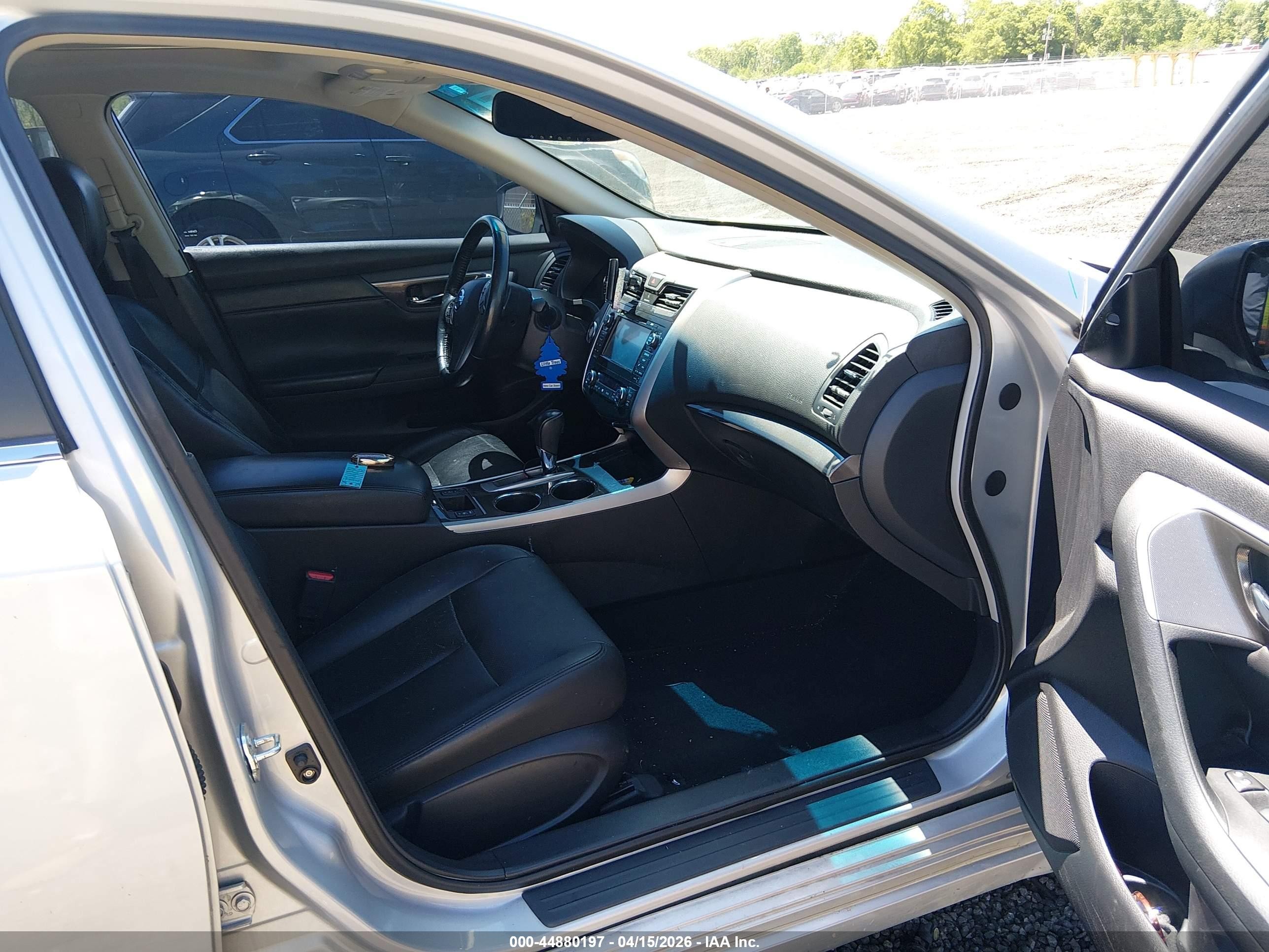 2013 Nissan Altima 2.5 Sl White vin: 1N4AL3AP7DN461820