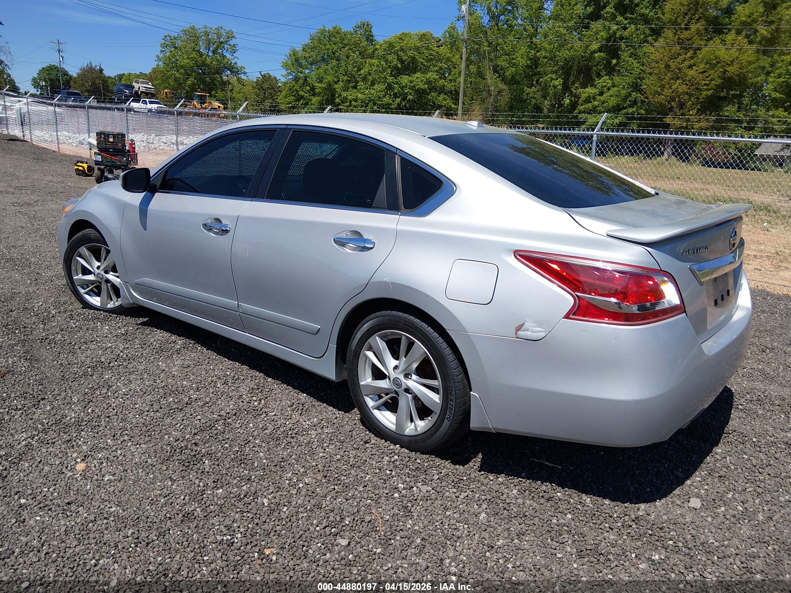 2013 Nissan Altima 2.5 Sl White vin: 1N4AL3AP7DN461820