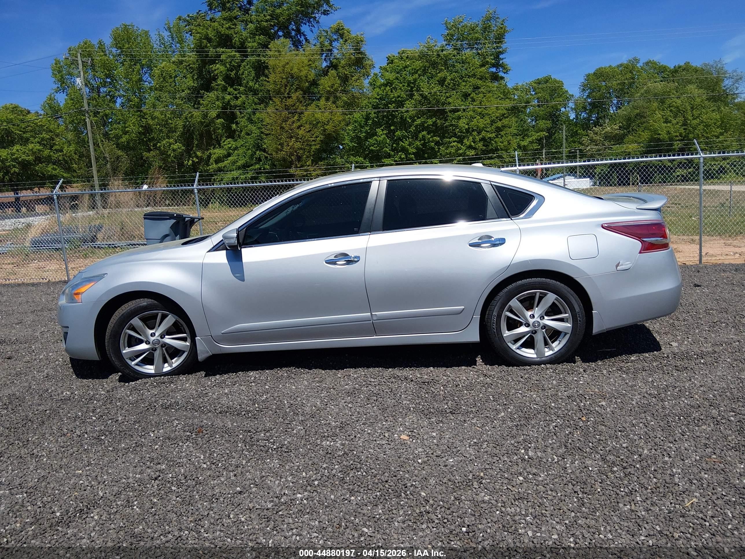 2013 Nissan Altima 2.5 Sl White vin: 1N4AL3AP7DN461820