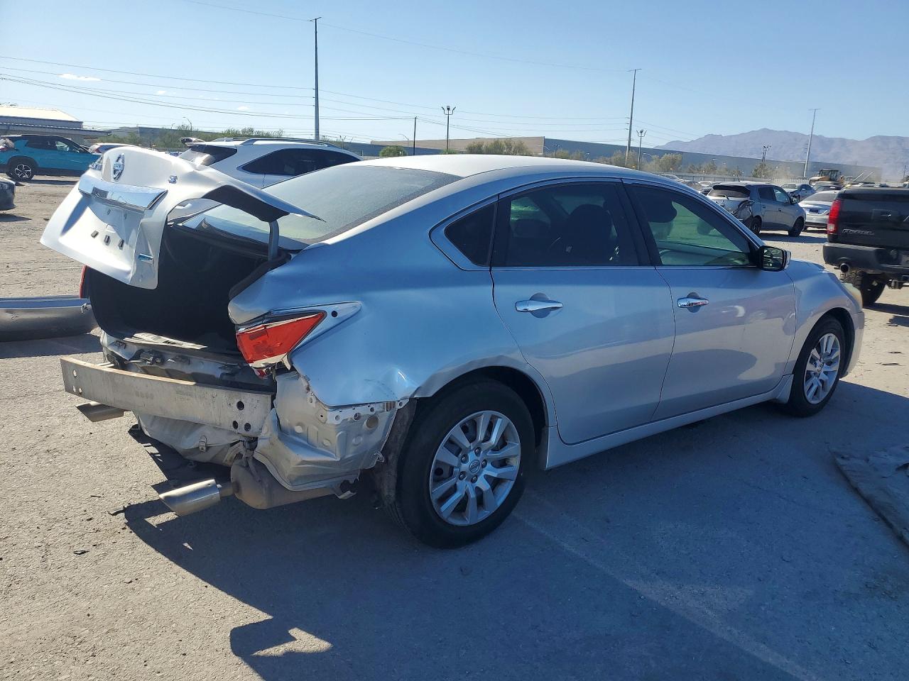 2013 Nissan Altima 2.5 Silver vin: 1N4AL3AP7DN473272