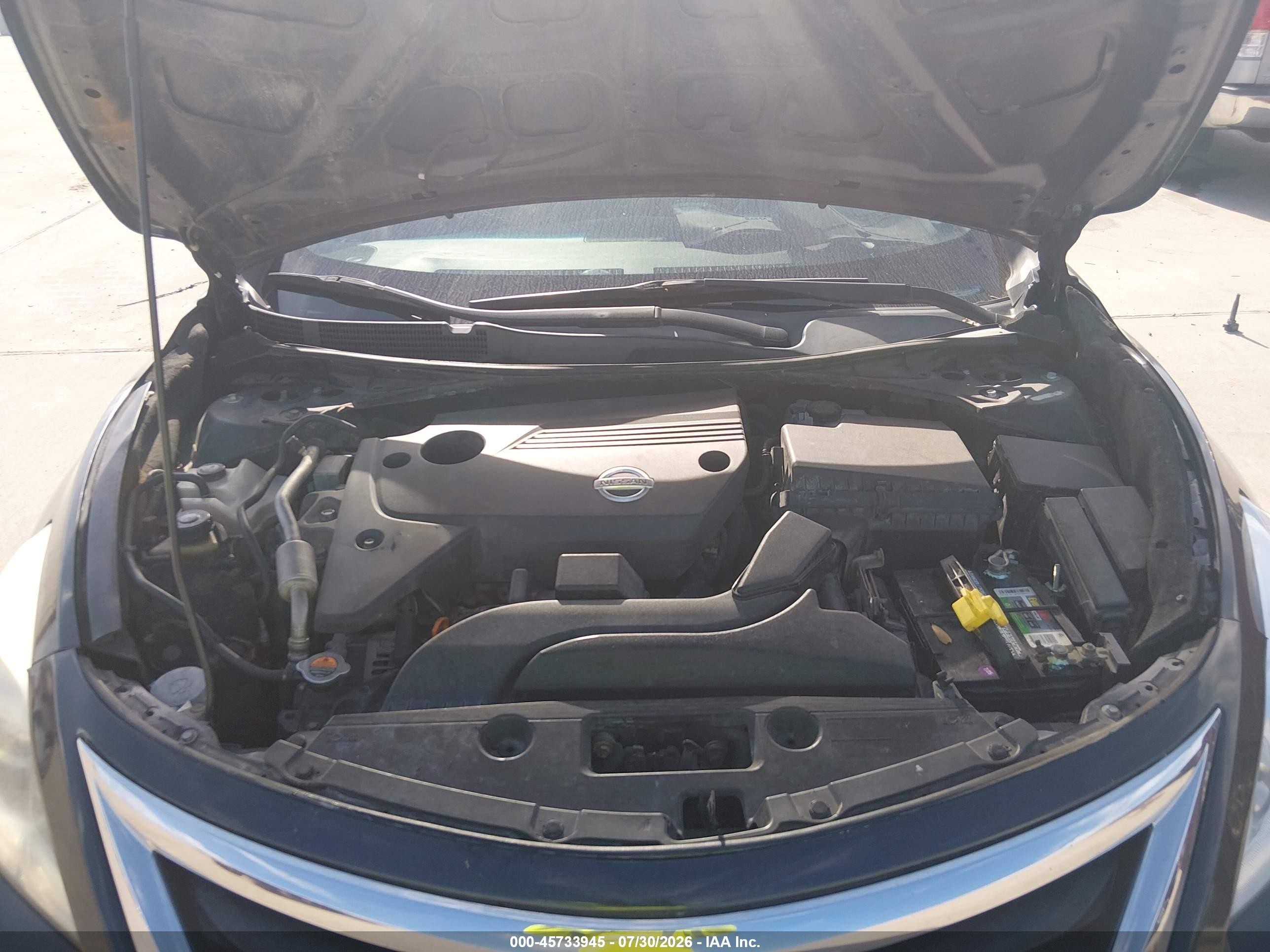 2013 Nissan Altima 2.5 Sv Серый vin: 1N4AL3AP7DN482635