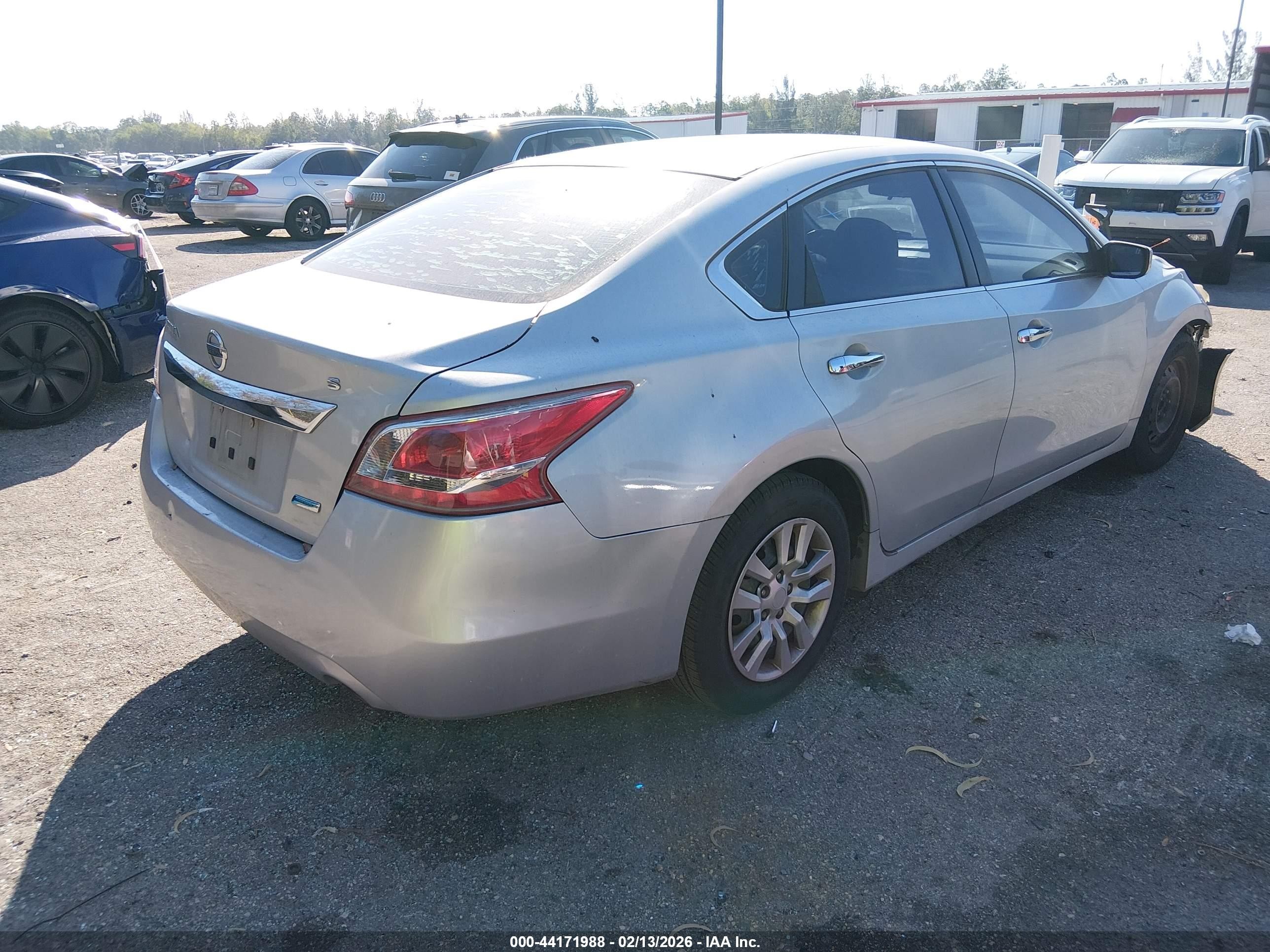 2013 Nissan Altima 2.5 S Серебряный vin: 1N4AL3AP7DN527833