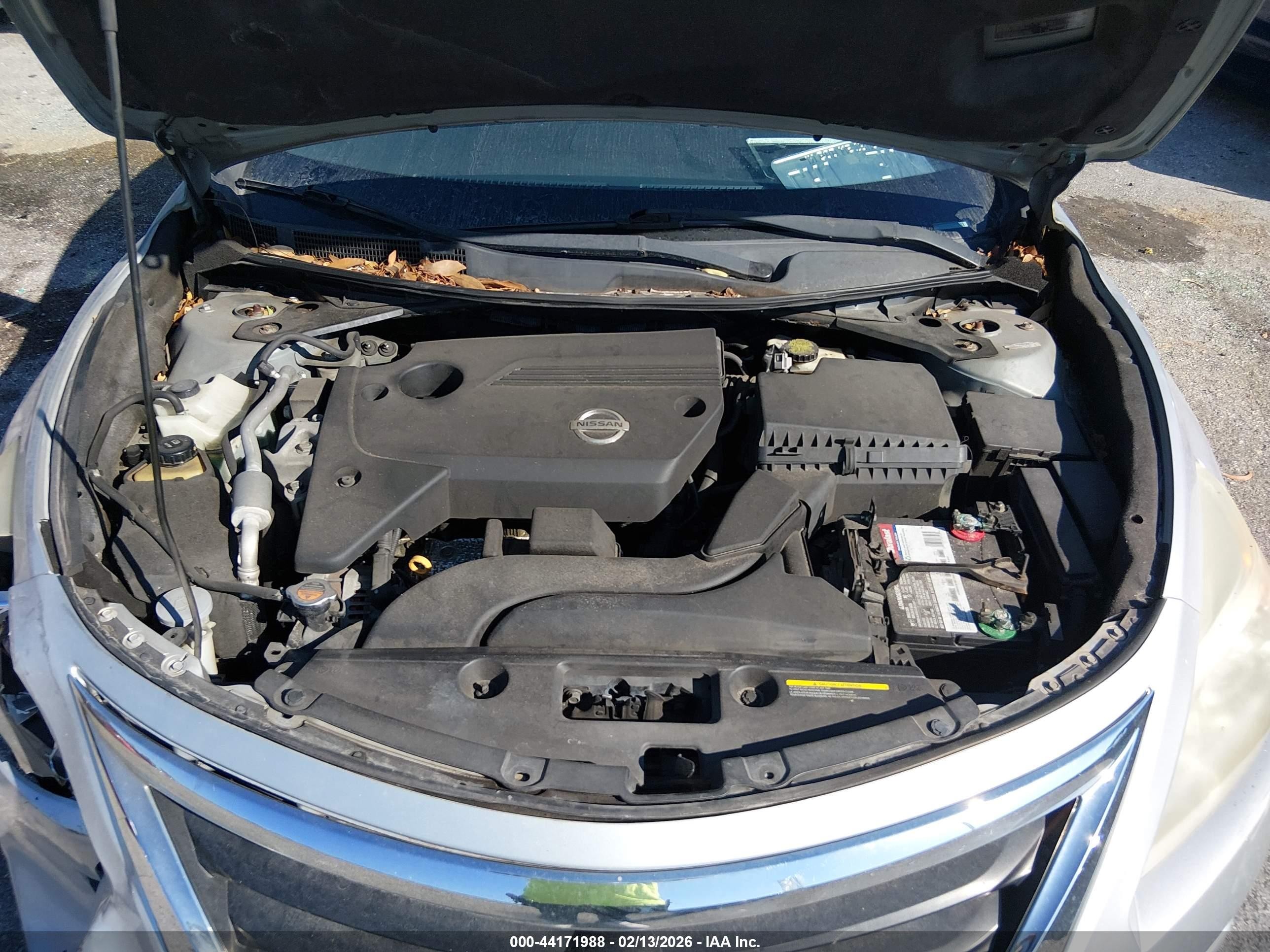 2013 Nissan Altima 2.5 S Серебряный vin: 1N4AL3AP7DN527833
