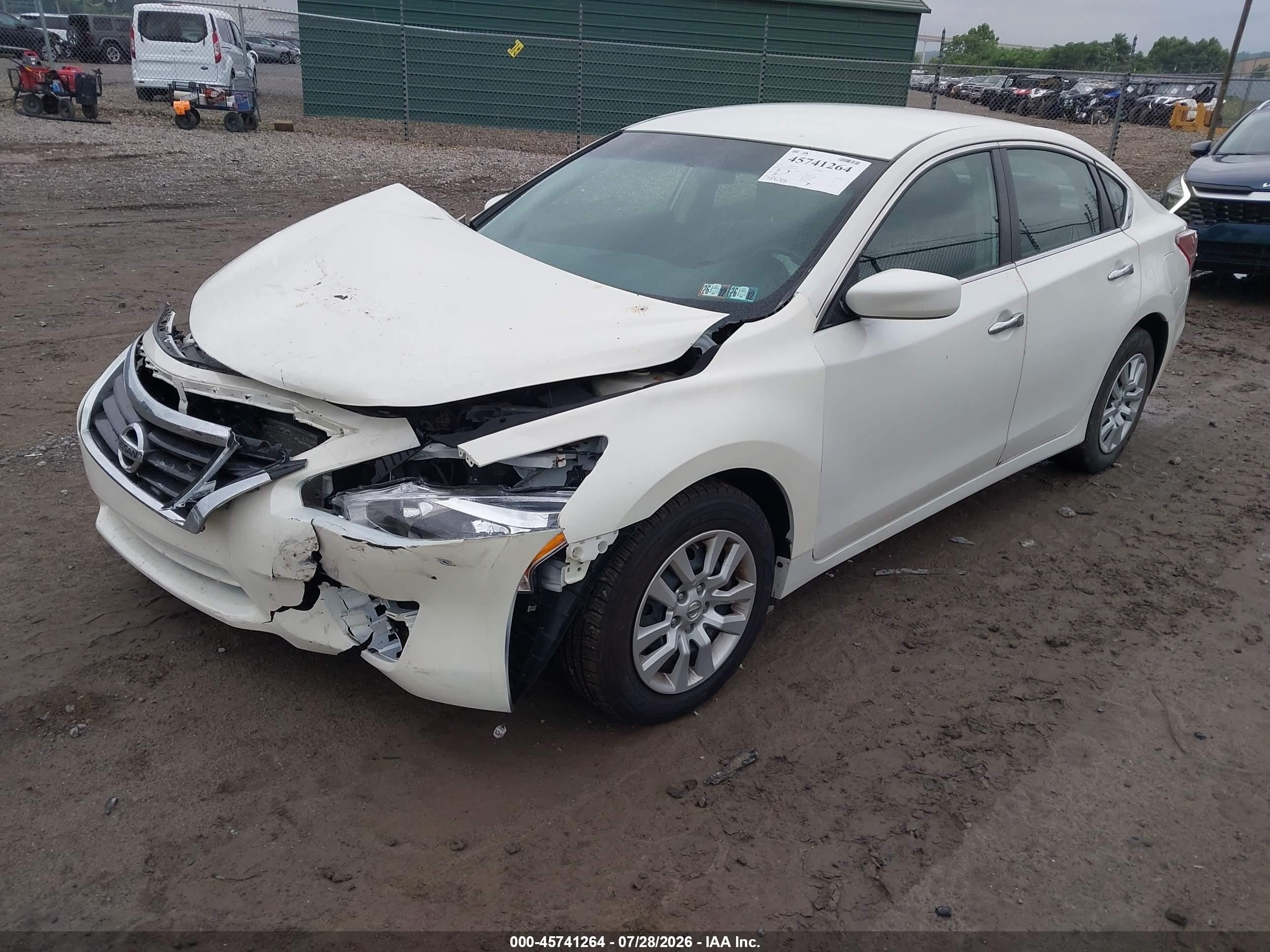2013 Nissan Altima 2.5 S White vin: 1N4AL3AP7DN530831