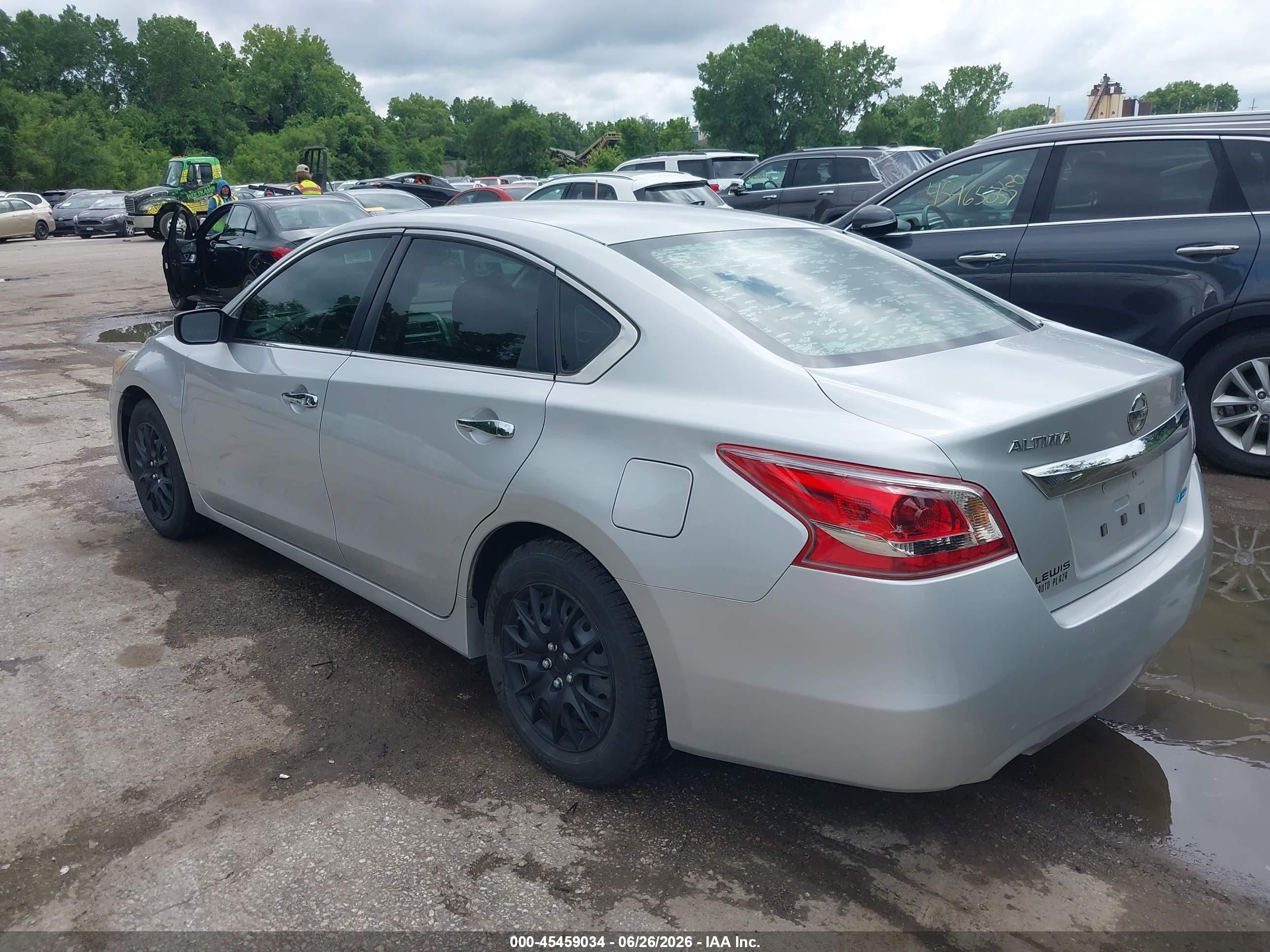 2013 Nissan Altima 2.5 S Silver vin: 1N4AL3AP7DN534068