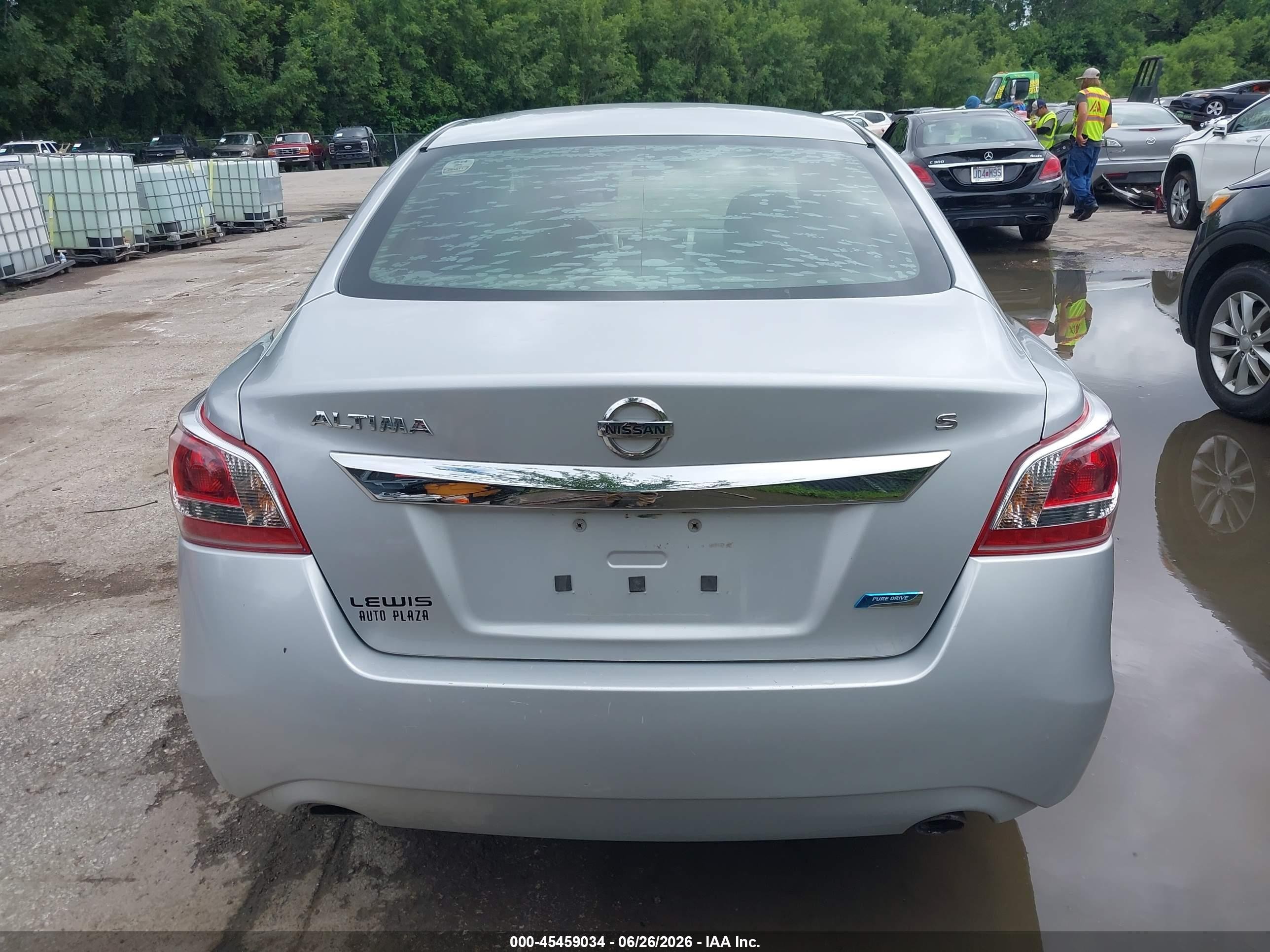 2013 Nissan Altima 2.5 S Silver vin: 1N4AL3AP7DN534068