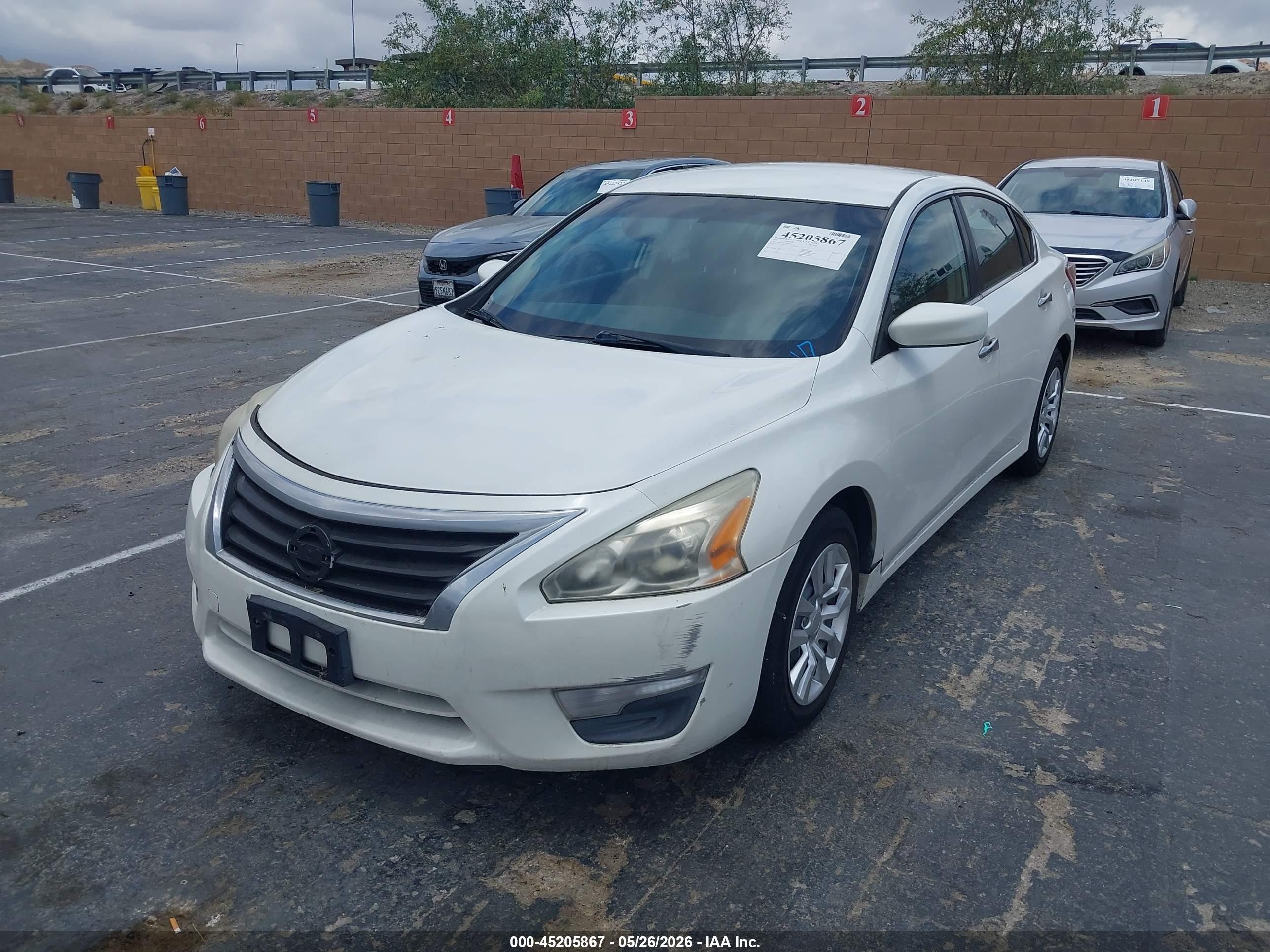 2013 Nissan Altima 2.5 S White vin: 1N4AL3AP7DN534216