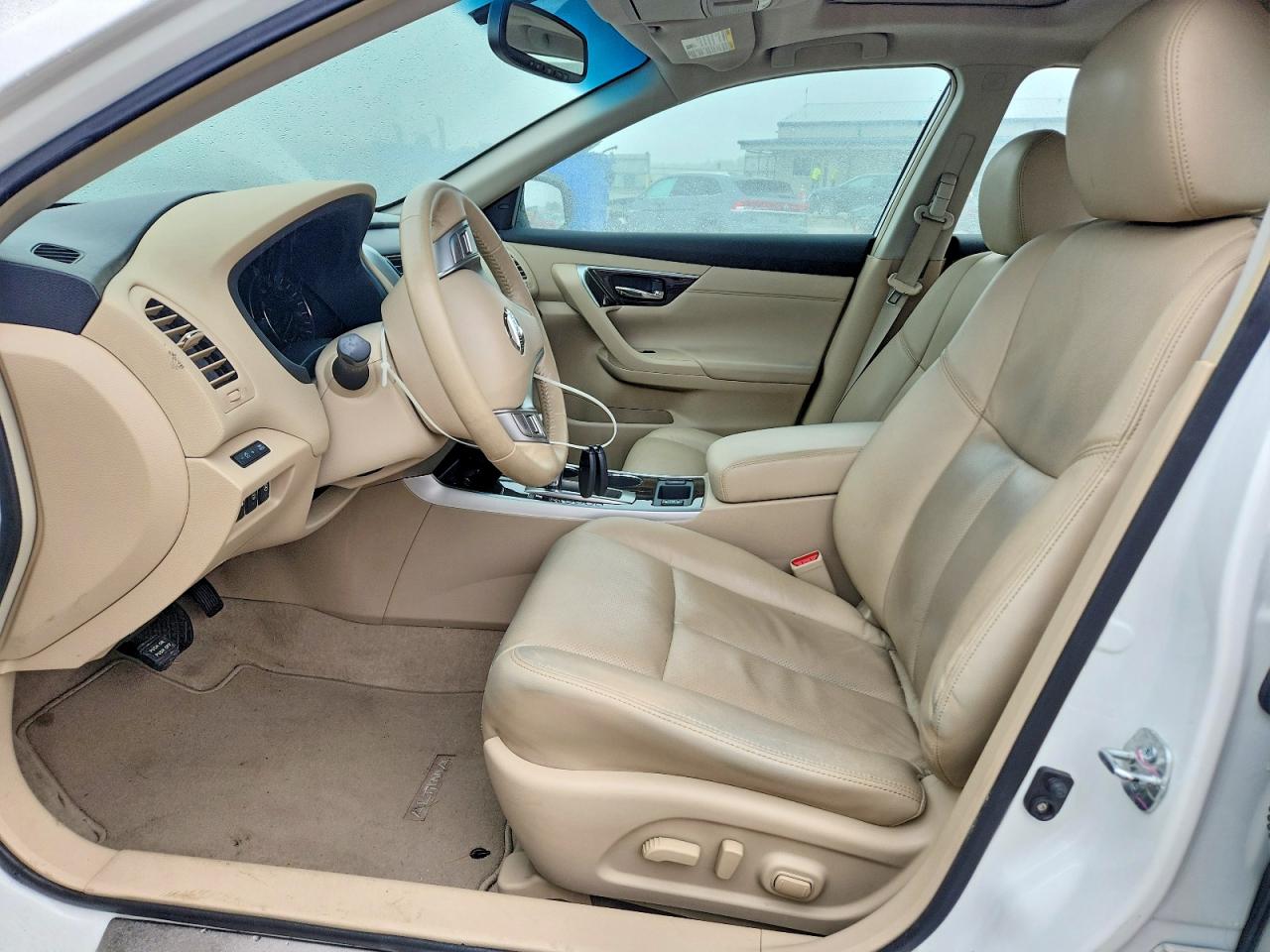 2013 Nissan Altima 2.5 White vin: 1N4AL3AP7DN544437