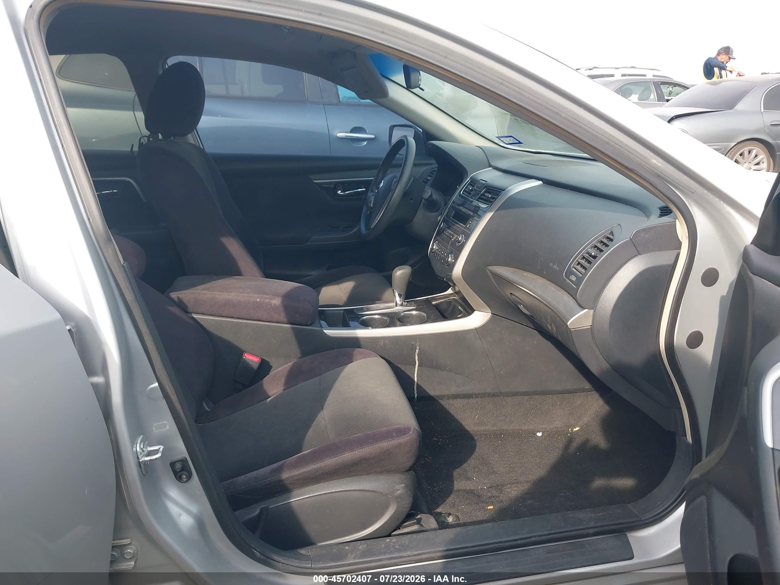 2013 Nissan Altima 2.5 S Silver vin: 1N4AL3AP7DN546219