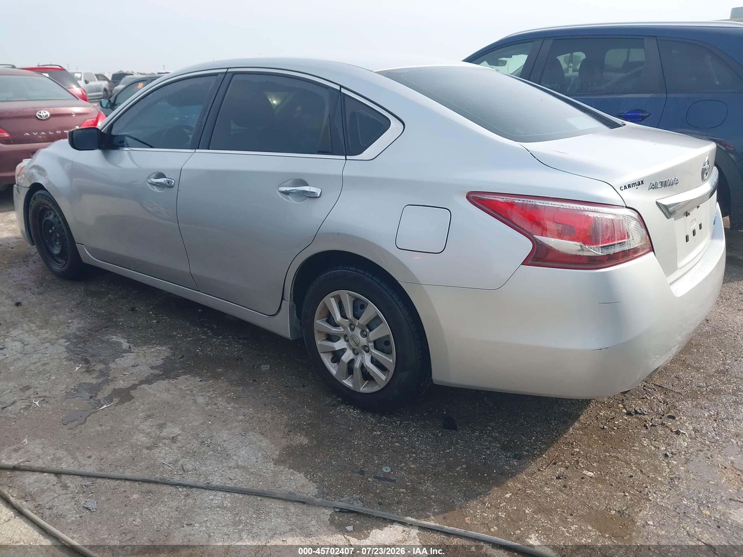 2013 Nissan Altima 2.5 S Silver vin: 1N4AL3AP7DN546219