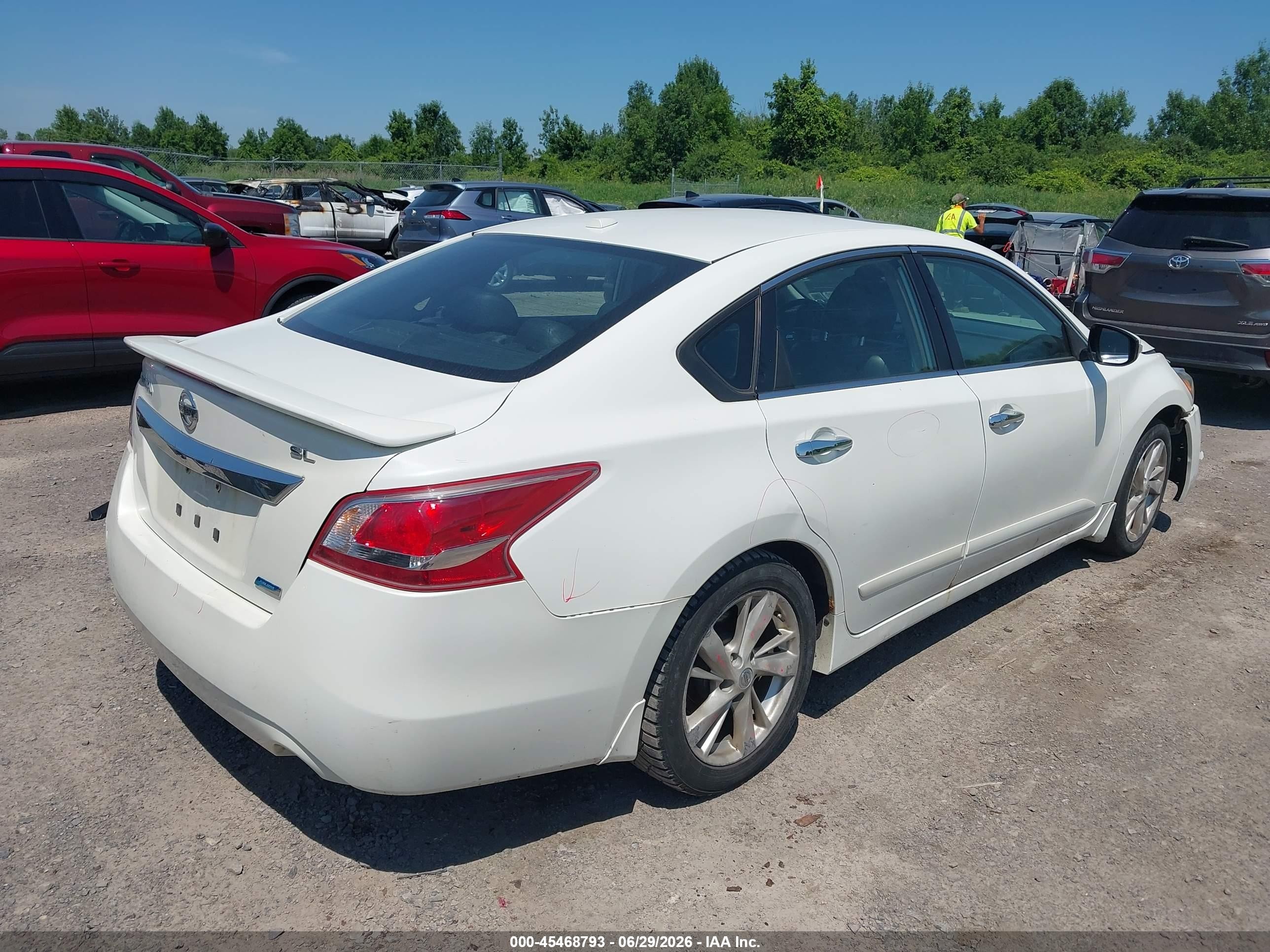 2013 Nissan Altima 2.5 Sl White vin: 1N4AL3AP7DN569371