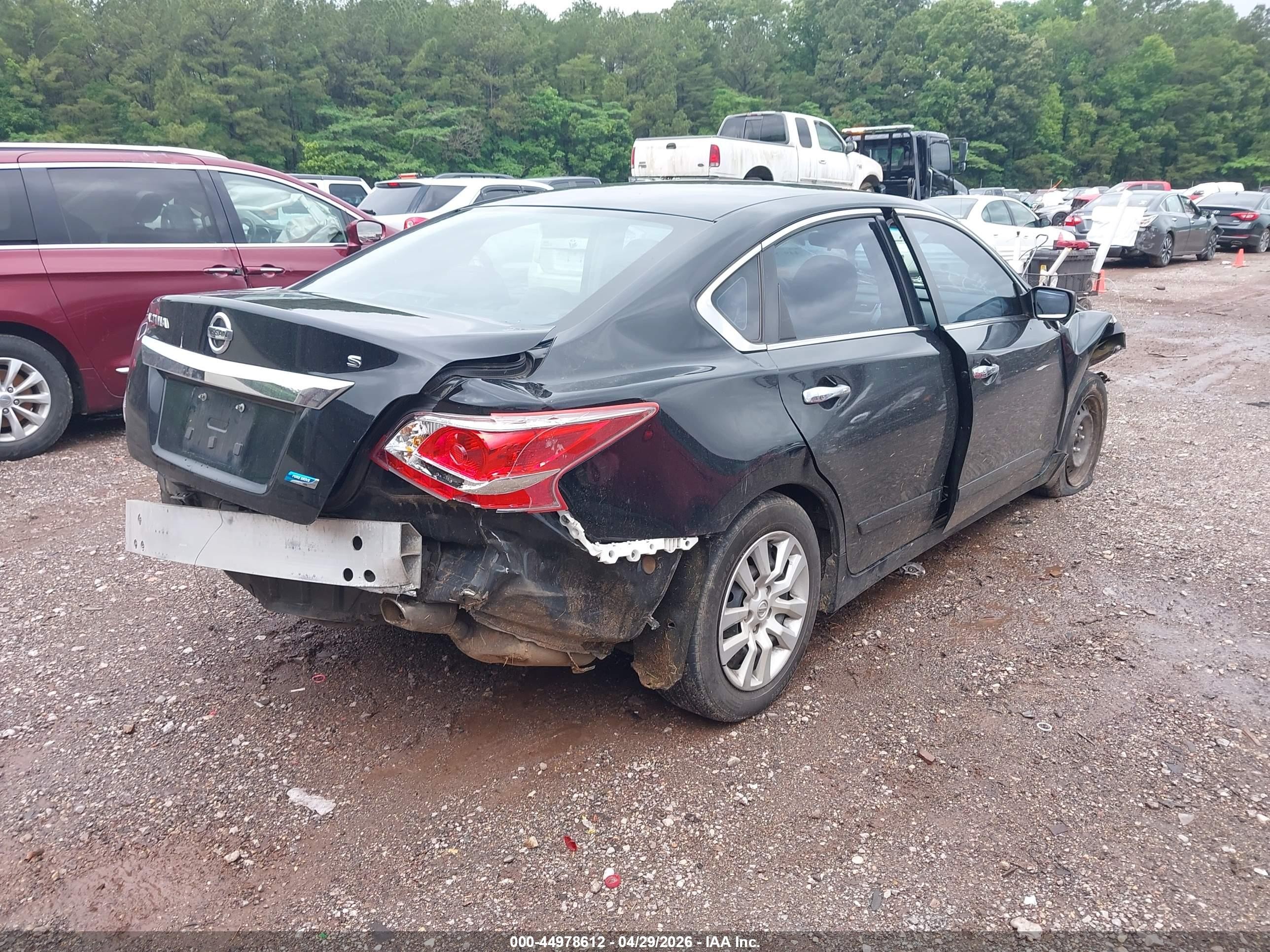 2013 Nissan Altima 2.5 S Black vin: 1N4AL3AP7DN574845