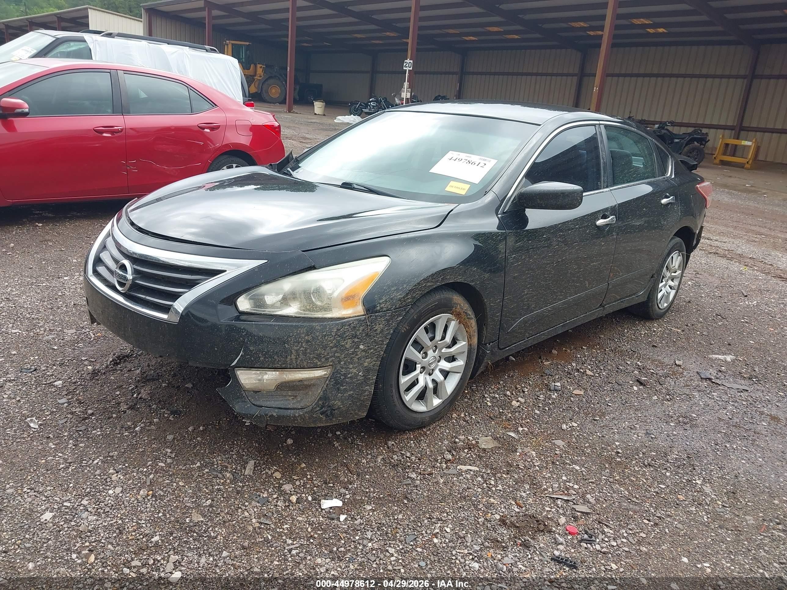 2013 Nissan Altima 2.5 S Black vin: 1N4AL3AP7DN574845