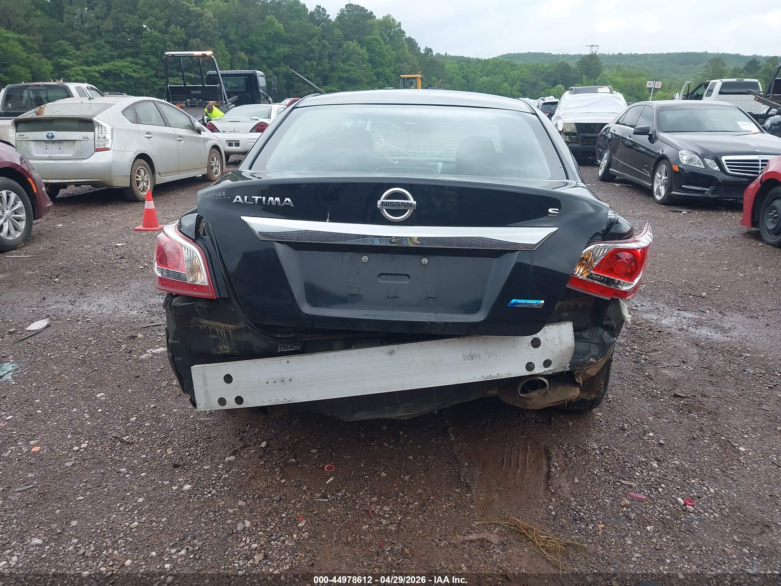 2013 Nissan Altima 2.5 S Black vin: 1N4AL3AP7DN574845