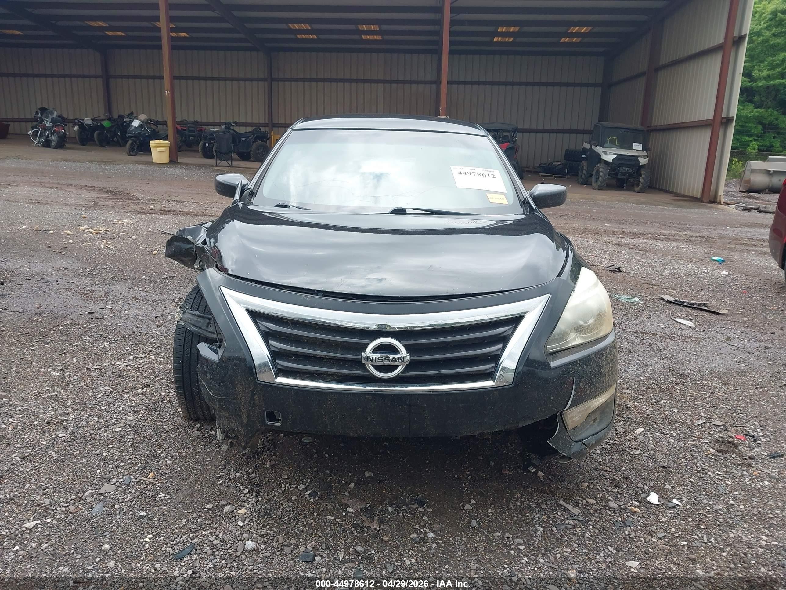2013 Nissan Altima 2.5 S Black vin: 1N4AL3AP7DN574845