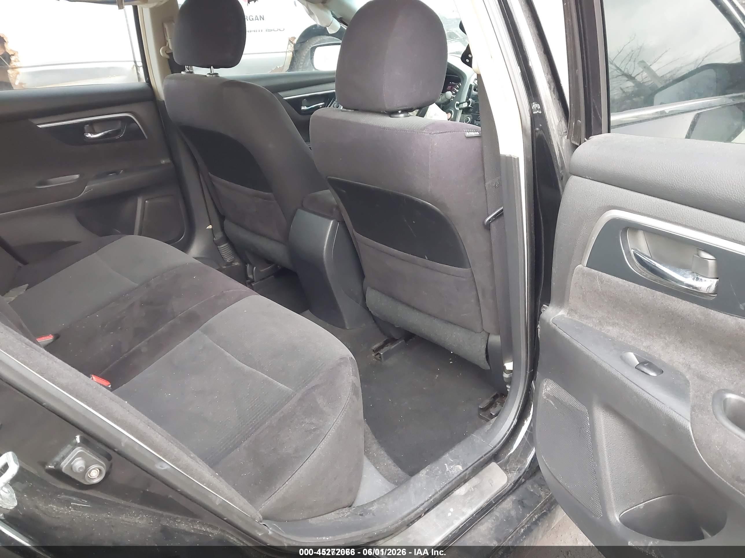 2013 Nissan Altima 2.5 S Black vin: 1N4AL3AP7DN576174