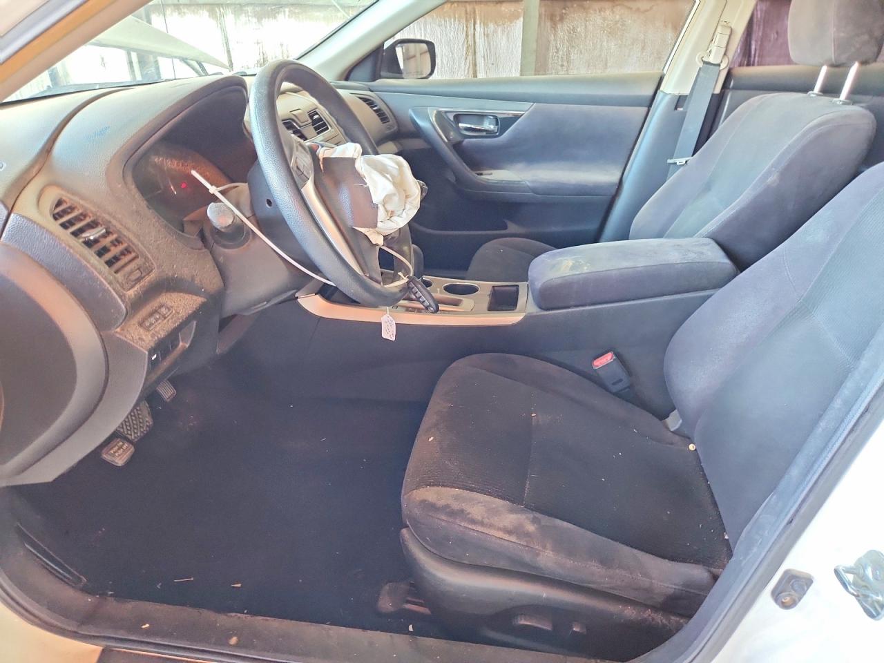 2013 Nissan Altima 2.5 White vin: 1N4AL3AP7DN579382