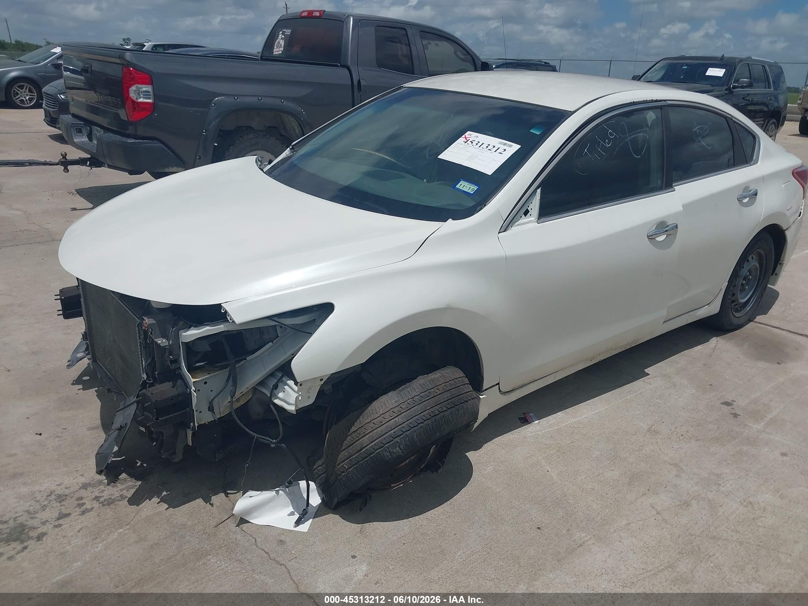 2013 Nissan Altima 2.5 S White vin: 1N4AL3AP7DN583917
