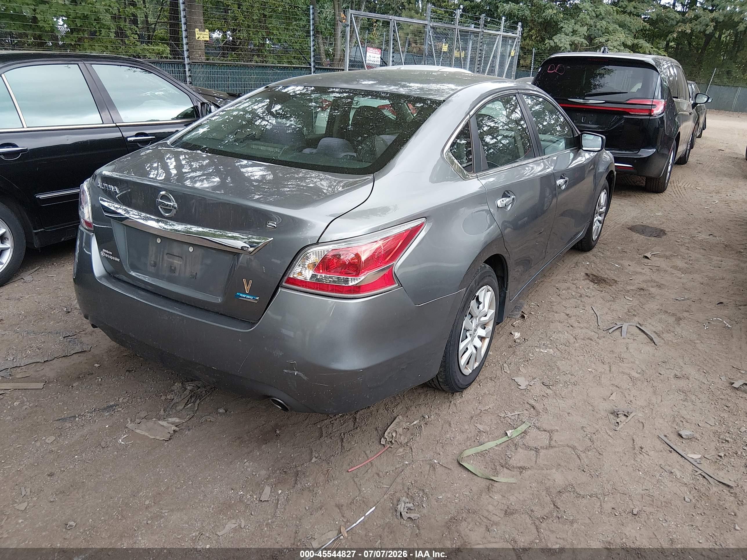 2014 Nissan Altima 2.5 S Gray vin: 1N4AL3AP7EC107390