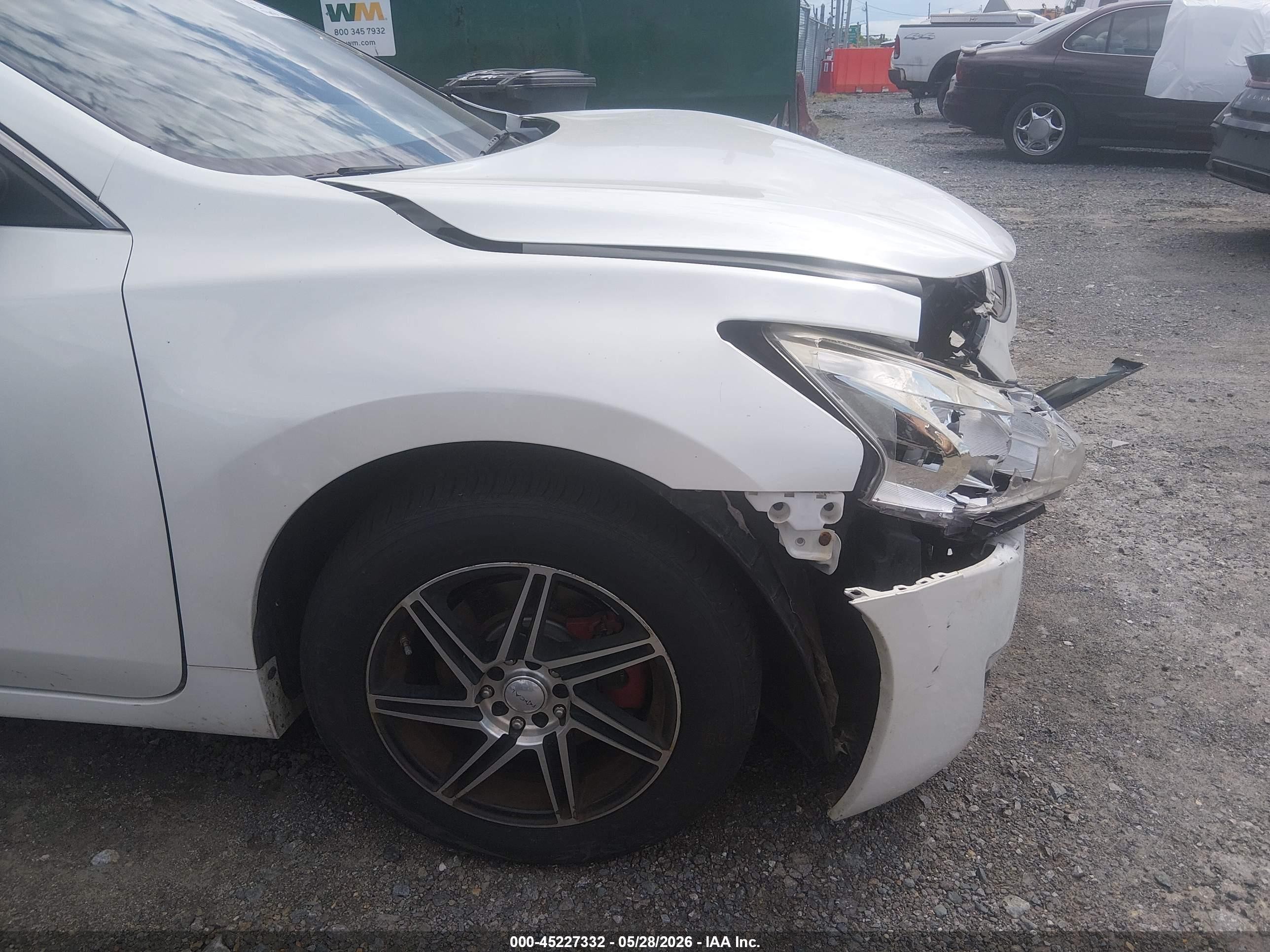 2014 Nissan Altima 2.5 S White vin: 1N4AL3AP7EC116185