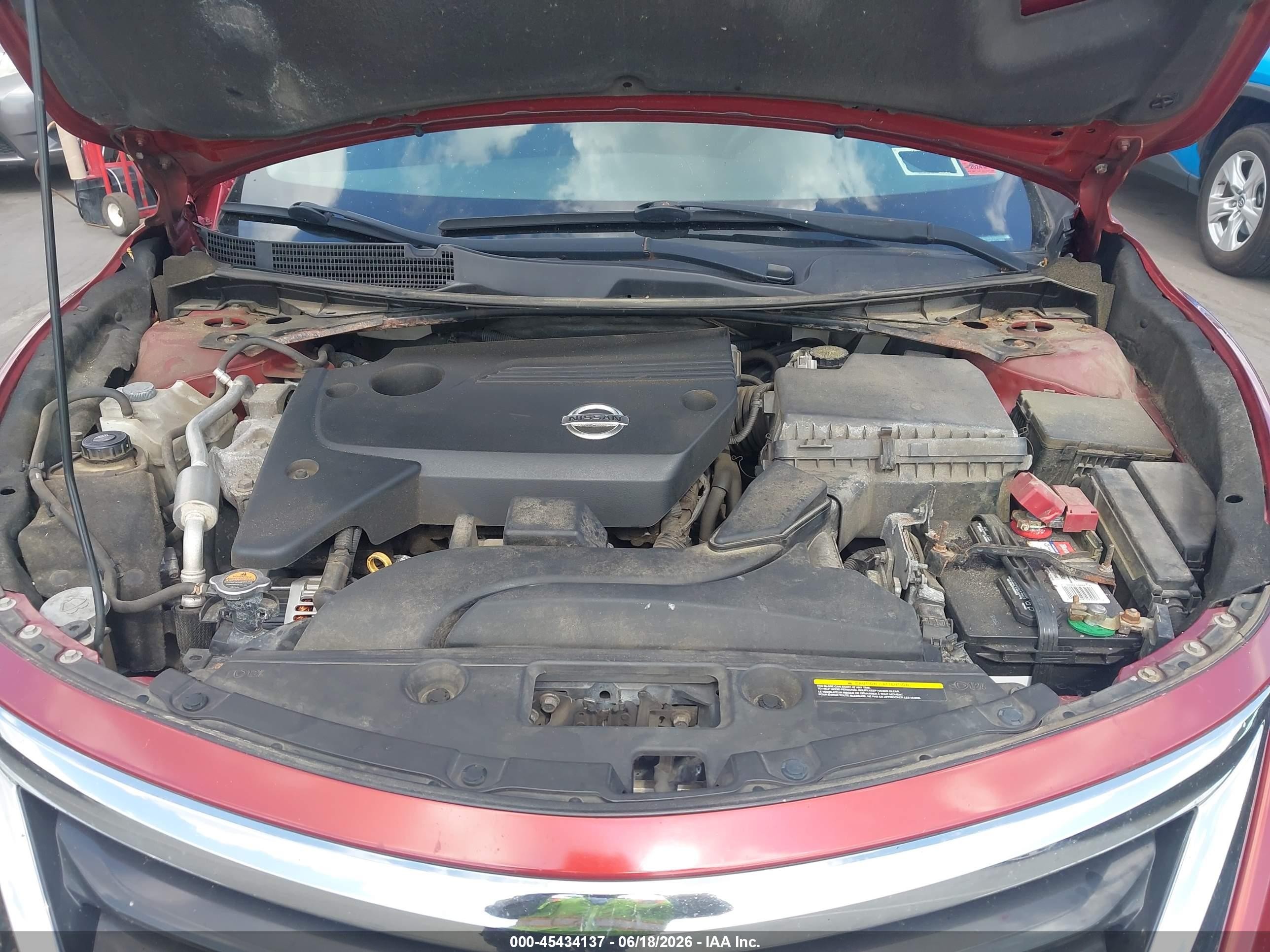 2014 Nissan Altima 2.5 S Red vin: 1N4AL3AP7EC116820