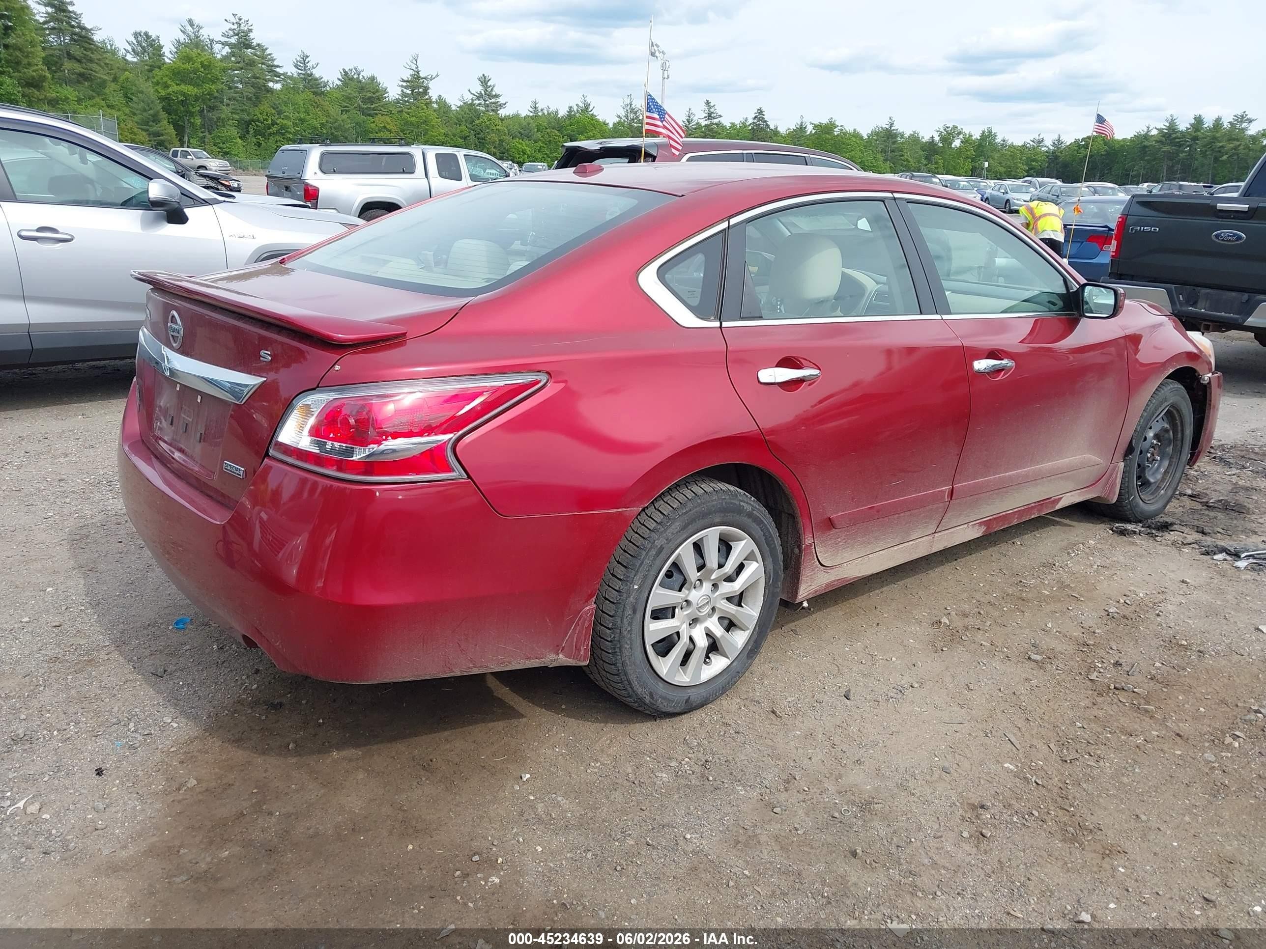 2014 Nissan Altima 2.5 S Красный vin: 1N4AL3AP7EC154029