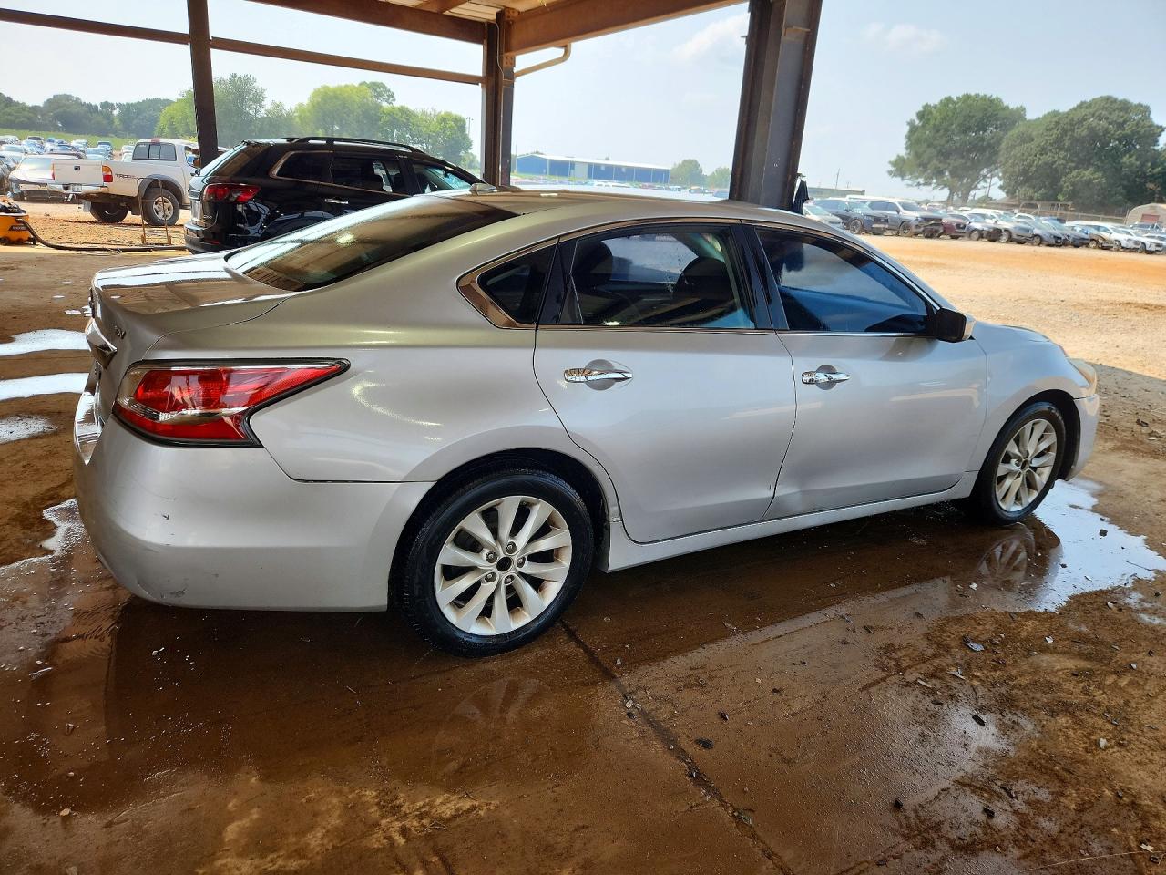 2014 Nissan Altima 2.5 Sv Silver vin: 1N4AL3AP7EC172272