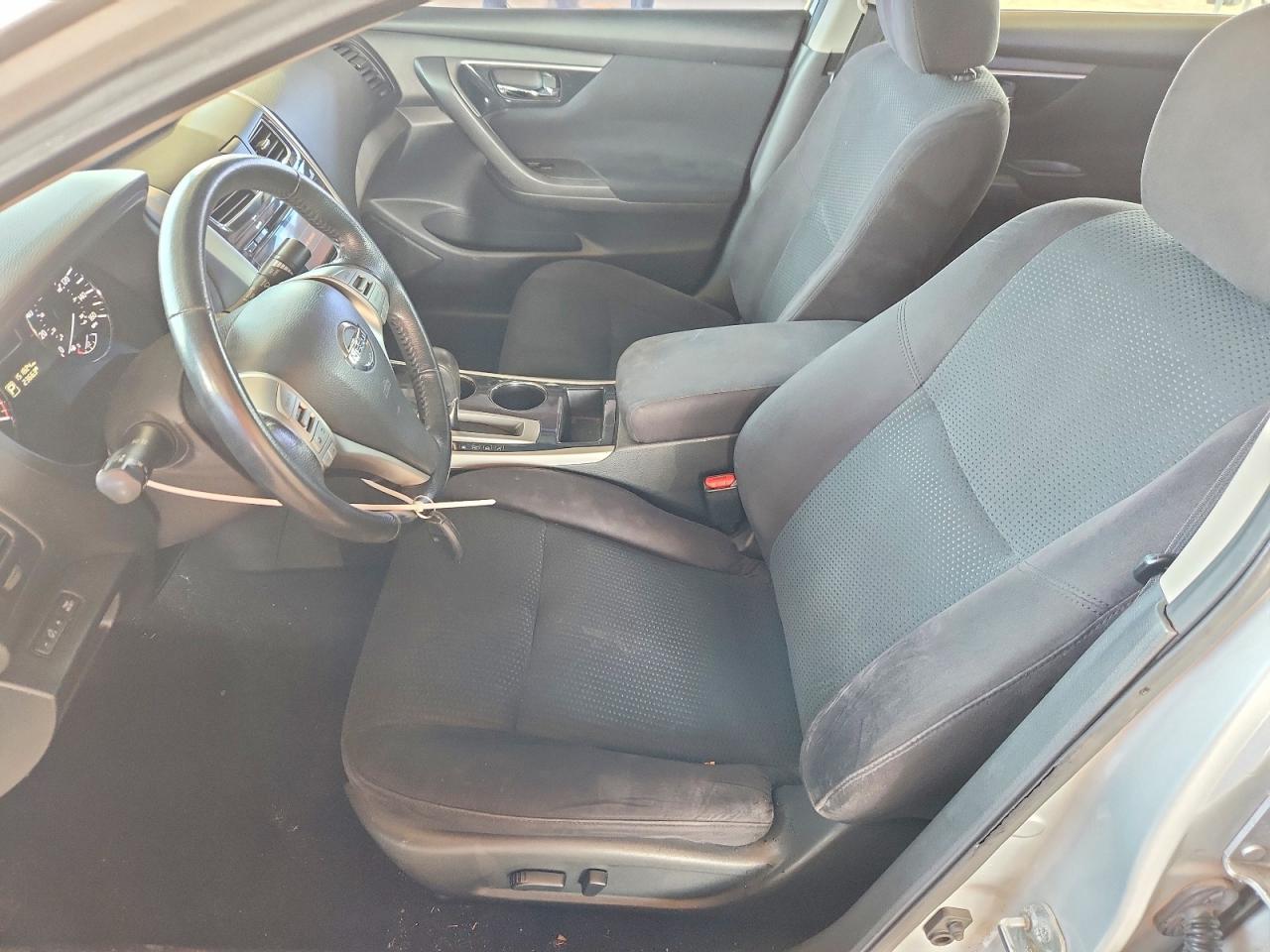 2014 Nissan Altima 2.5 Sv Silver vin: 1N4AL3AP7EC172272