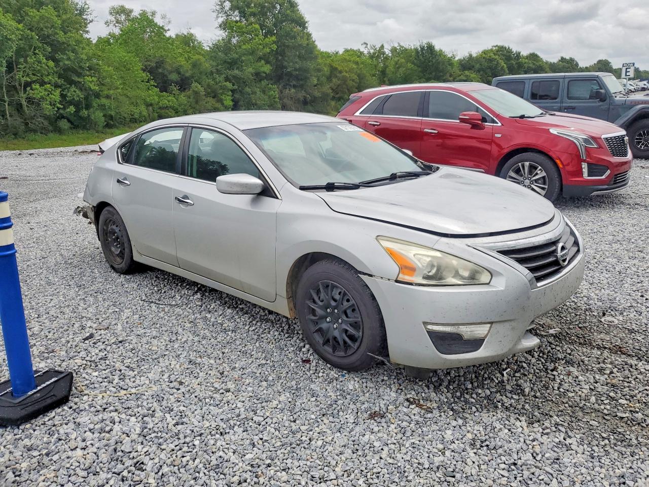 2014 Nissan Altima 2.5 S Silver vin: 1N4AL3AP7EC186043