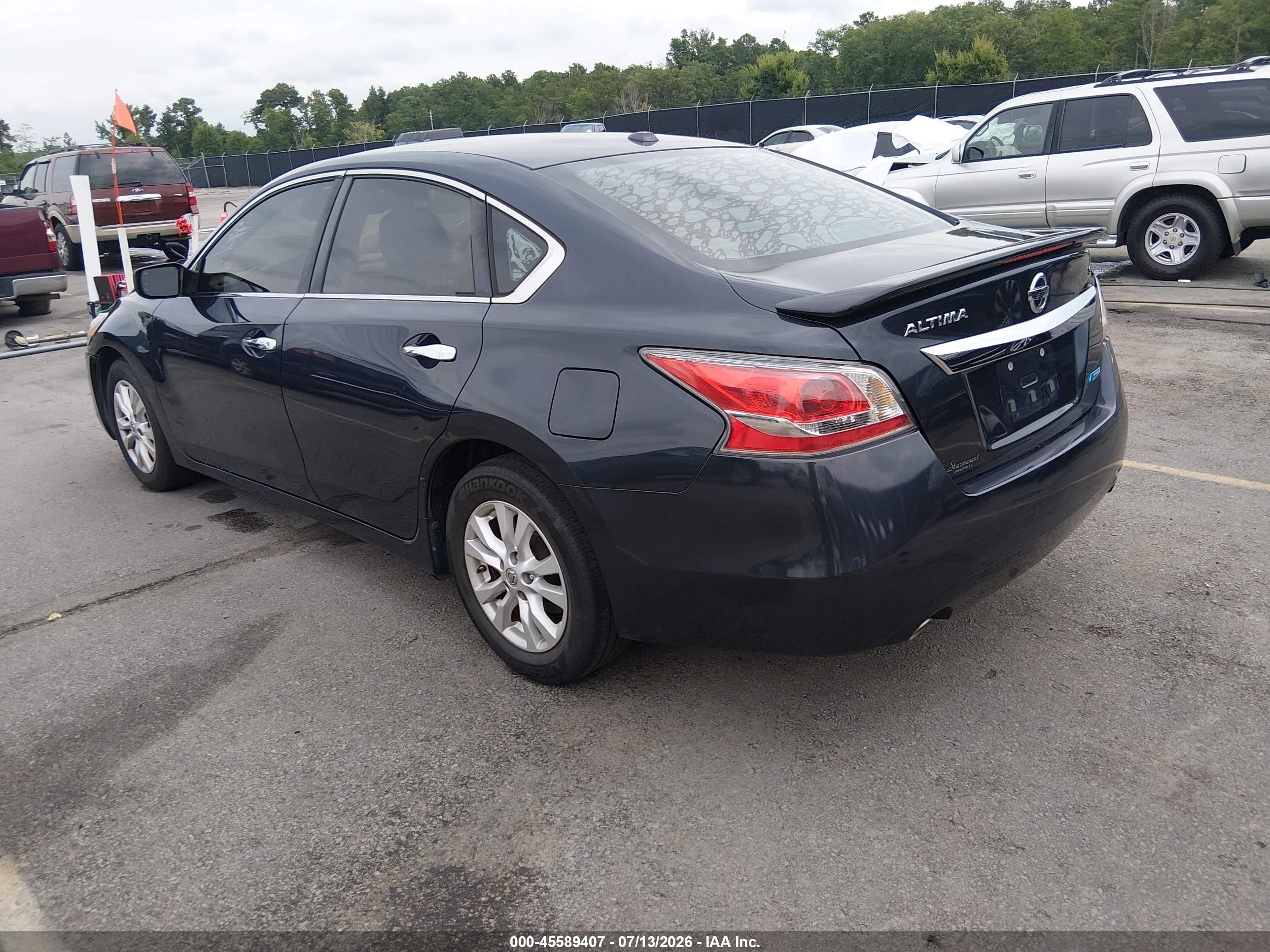 2014 Nissan Altima 2.5 S Blue vin: 1N4AL3AP7EC186124
