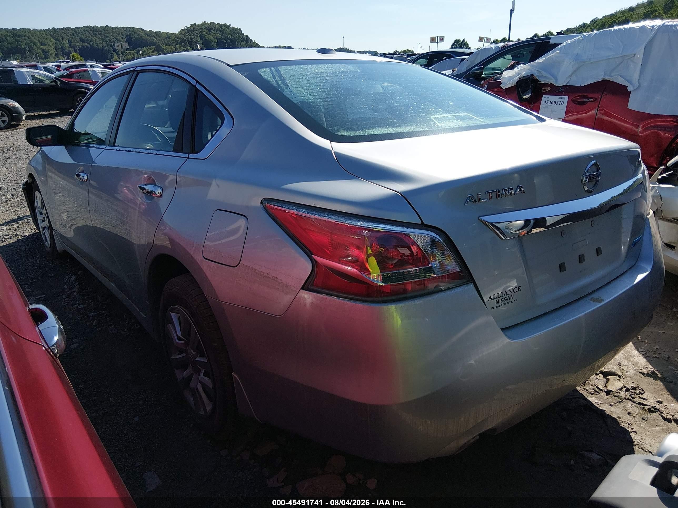 2014 Nissan Altima 2.5 S Silver vin: 1N4AL3AP7EC196443