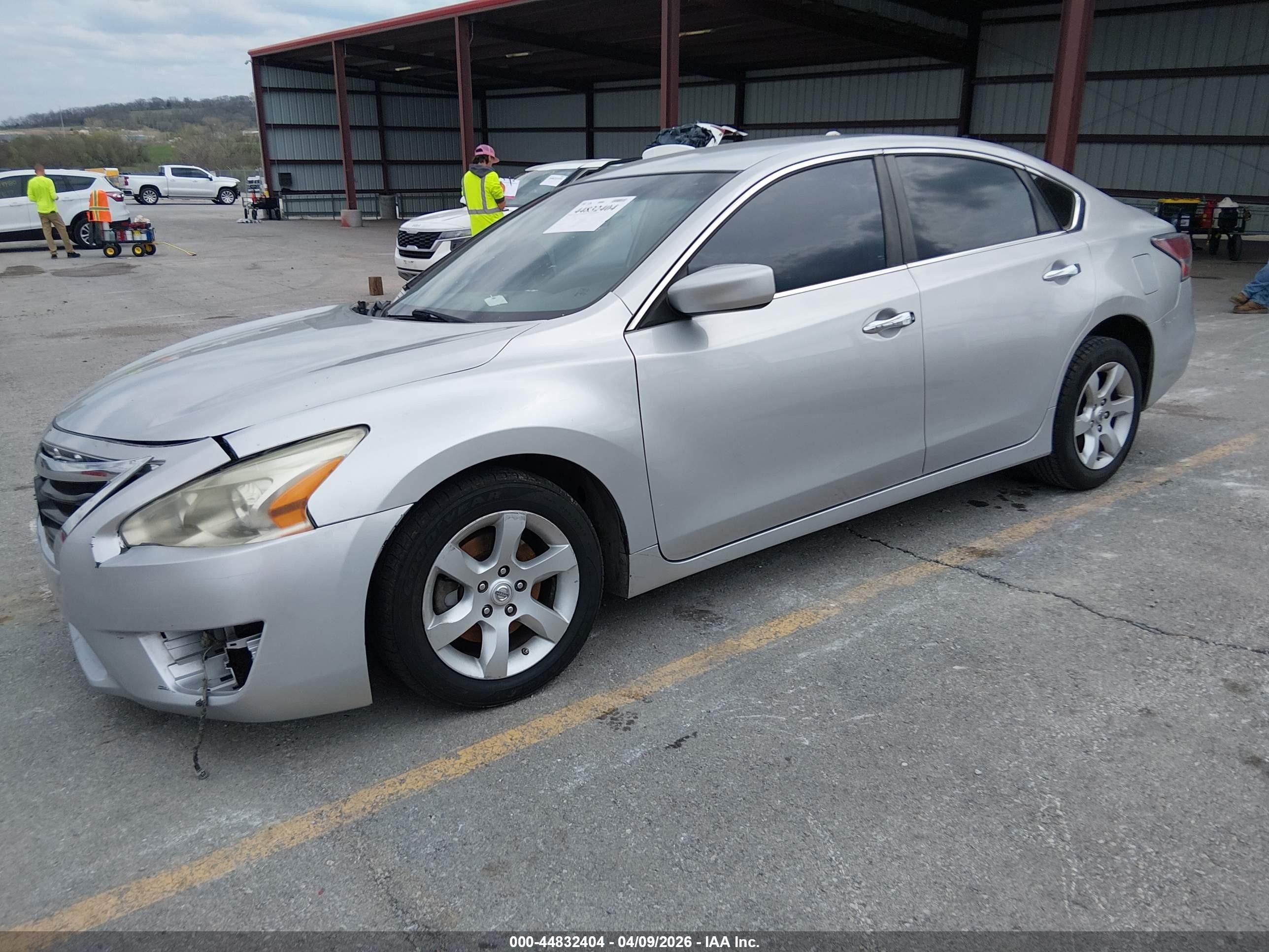 2014 Nissan Altima 2.5/2.5 S/2.5 Sl/2.5 Sv Silver vin: 1N4AL3AP7EC202838