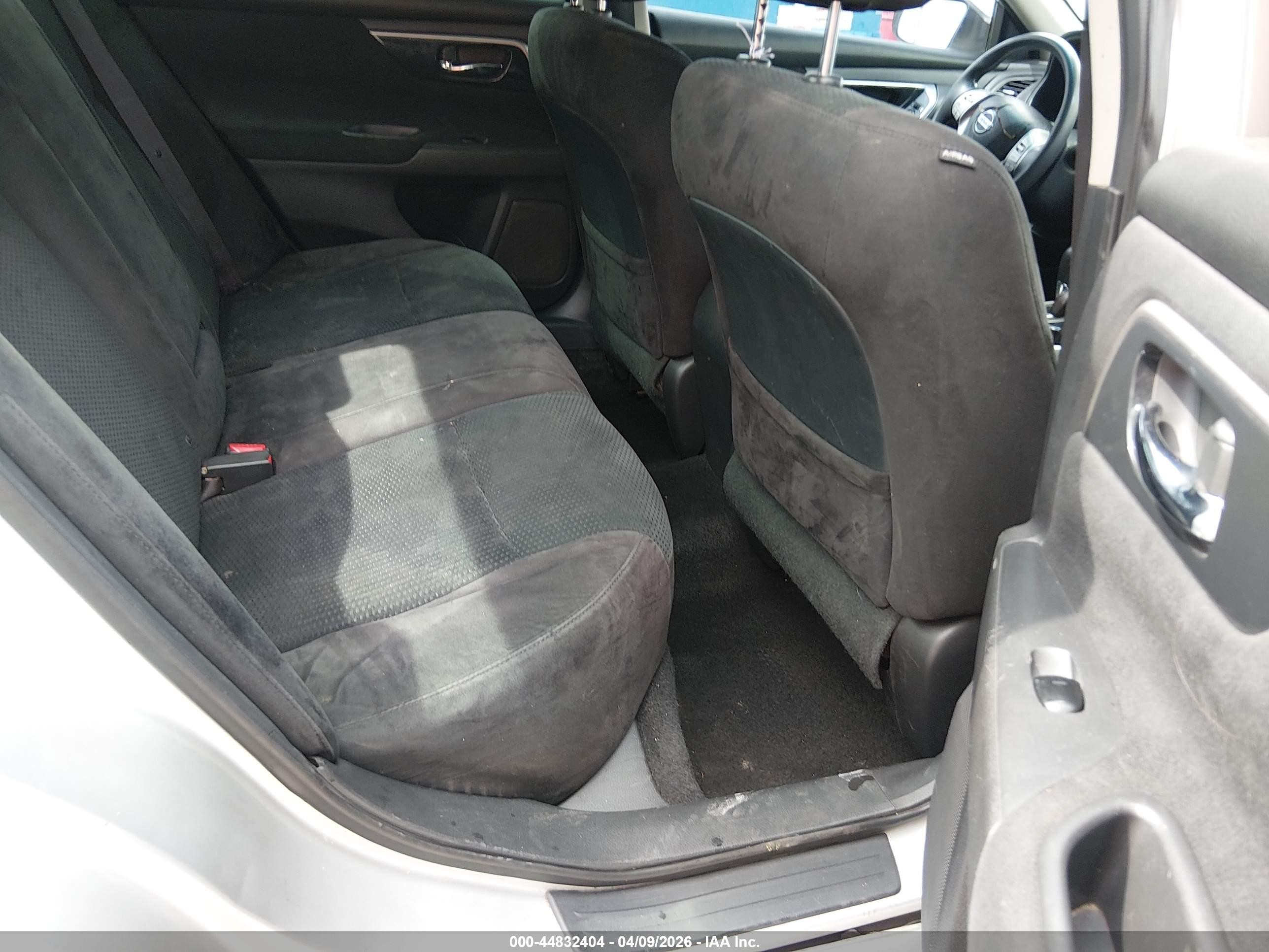 2014 Nissan Altima 2.5/2.5 S/2.5 Sl/2.5 Sv Silver vin: 1N4AL3AP7EC202838