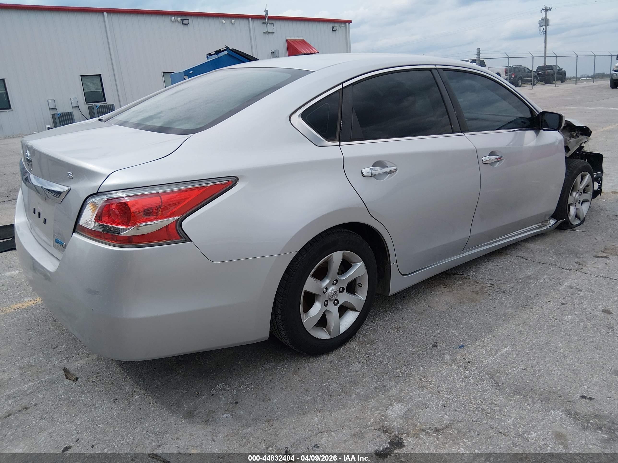 2014 Nissan Altima 2.5/2.5 S/2.5 Sl/2.5 Sv Silver vin: 1N4AL3AP7EC202838