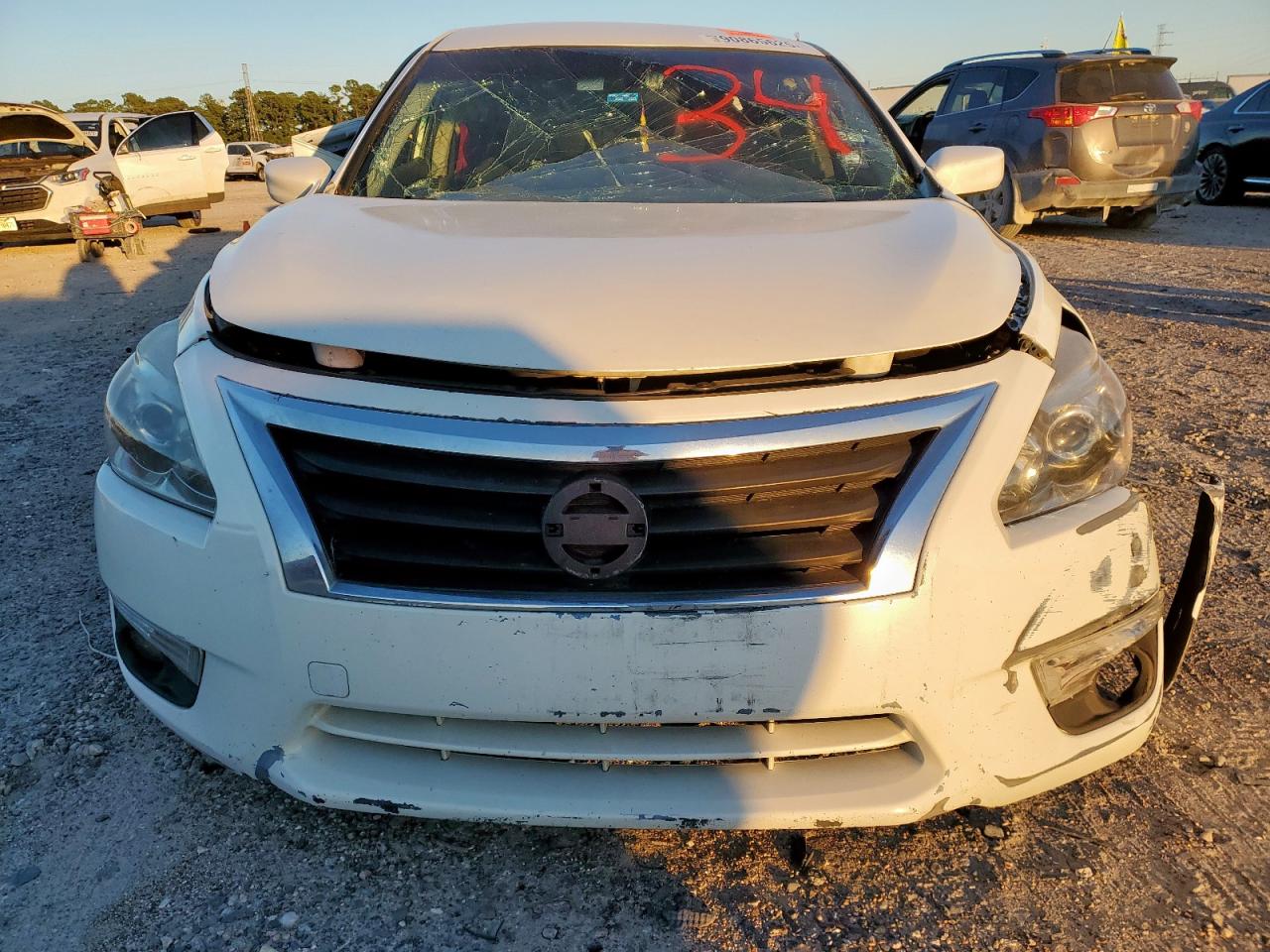 2014 Nissan Altima 2.5 White vin: 1N4AL3AP7EC263767