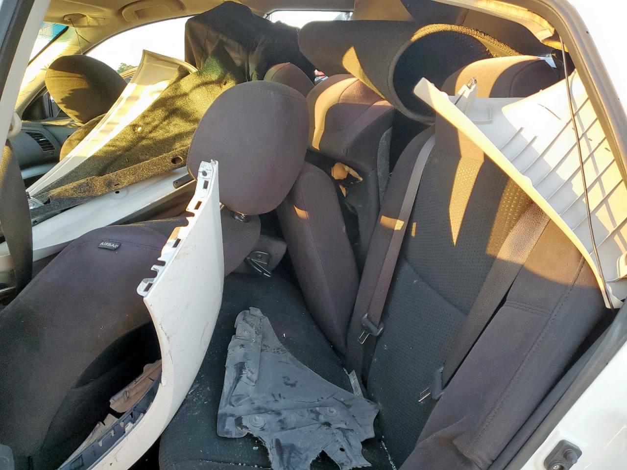 2014 Nissan Altima 2.5 White vin: 1N4AL3AP7EC263767
