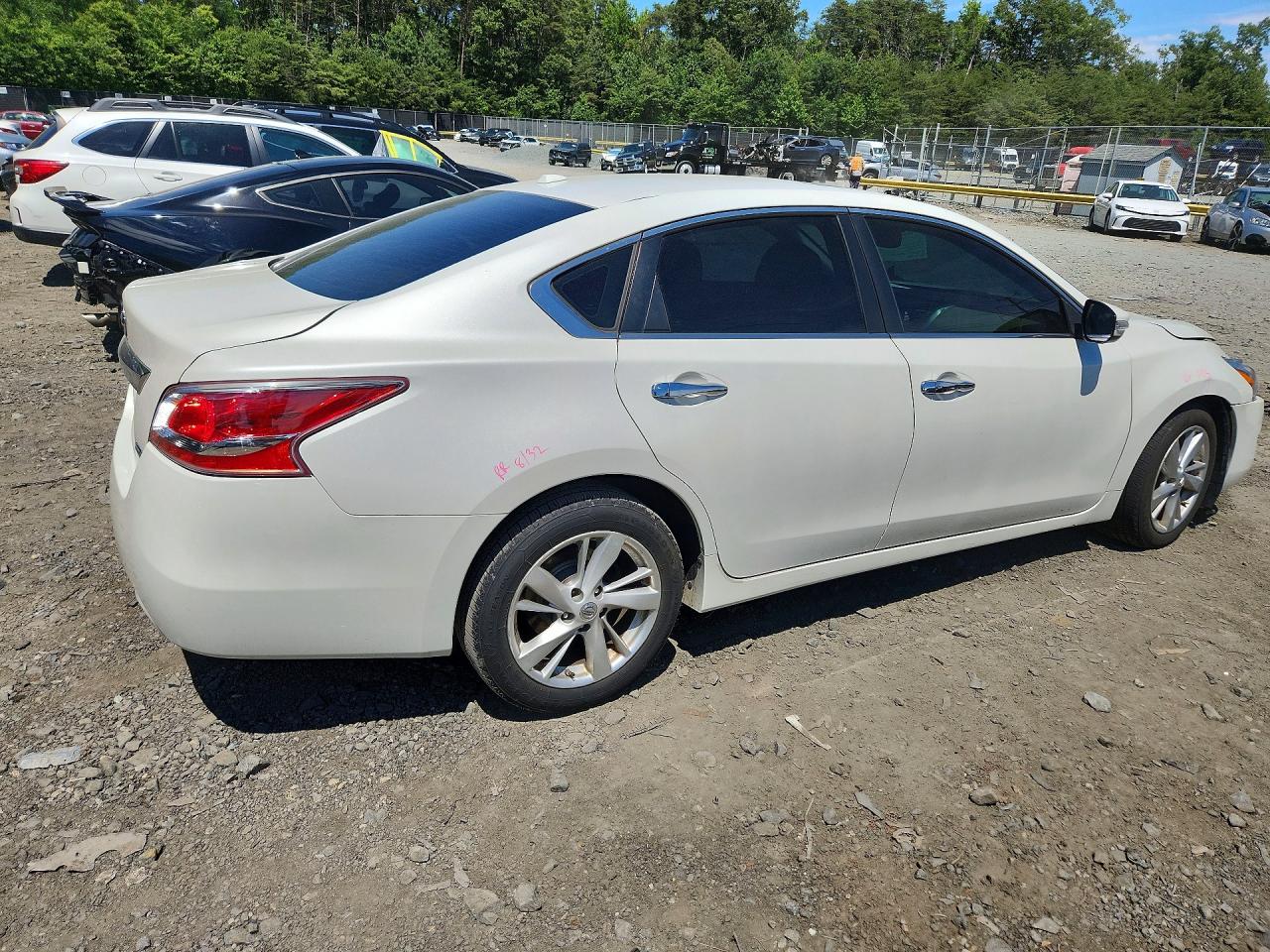 2014 Nissan Altima 2.5 Sl White vin: 1N4AL3AP7EC280472