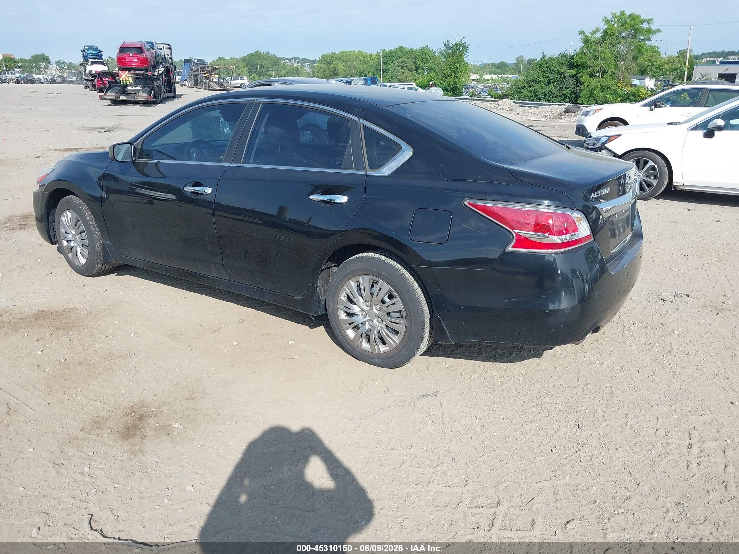 2014 Nissan Altima 2.5 S Black vin: 1N4AL3AP7EC294906