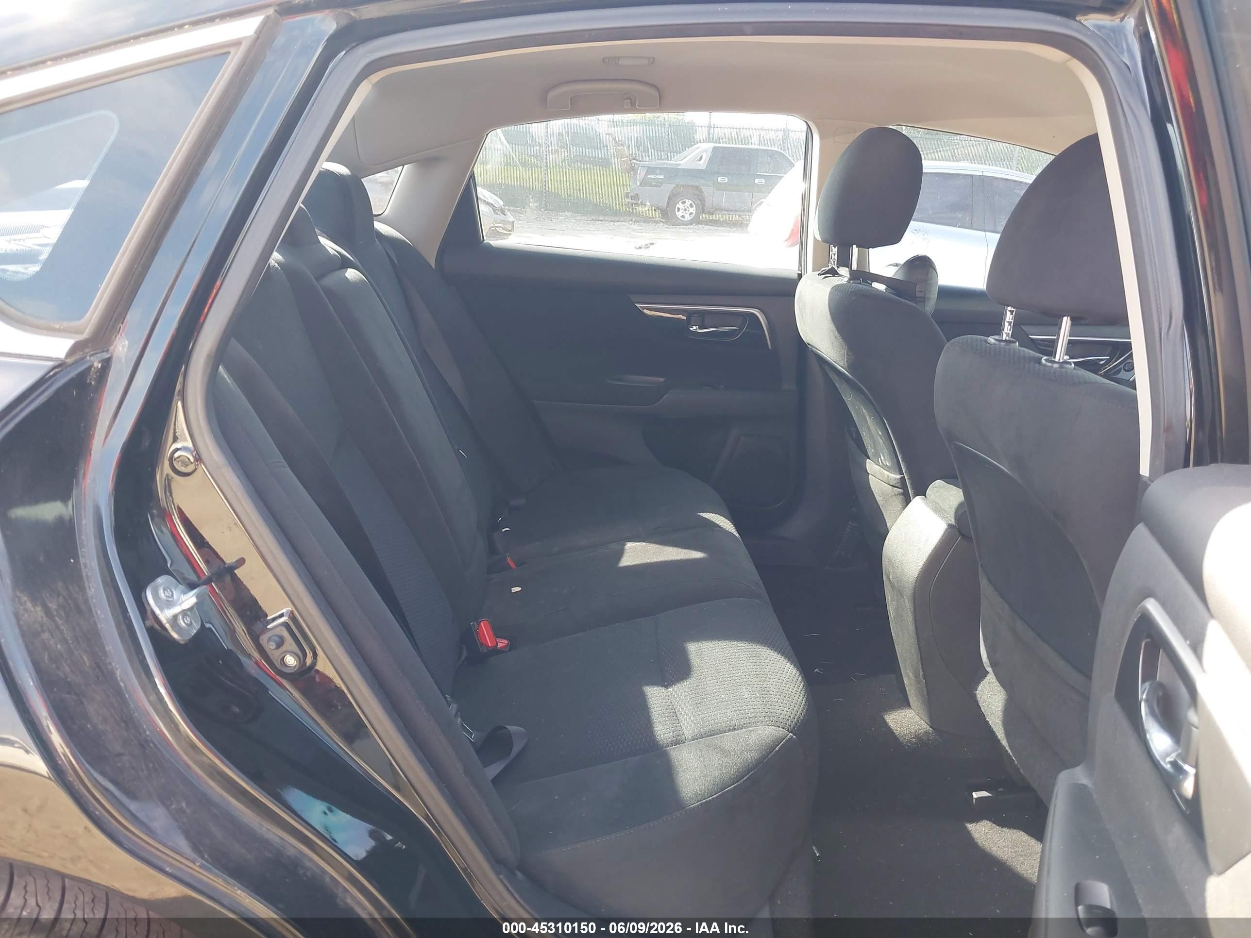 2014 Nissan Altima 2.5 S Black vin: 1N4AL3AP7EC294906