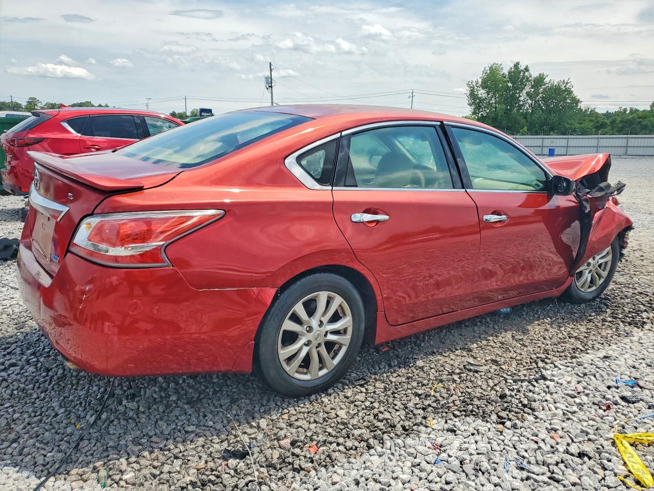 2014 Nissan Altima 2.5 S Red vin: 1N4AL3AP7EC326415